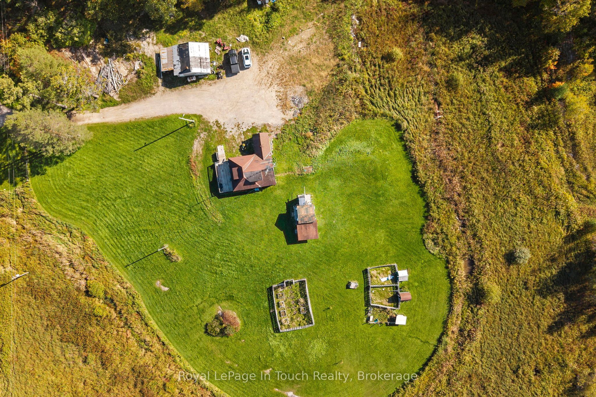 2488 Irish Line Property Photo 4