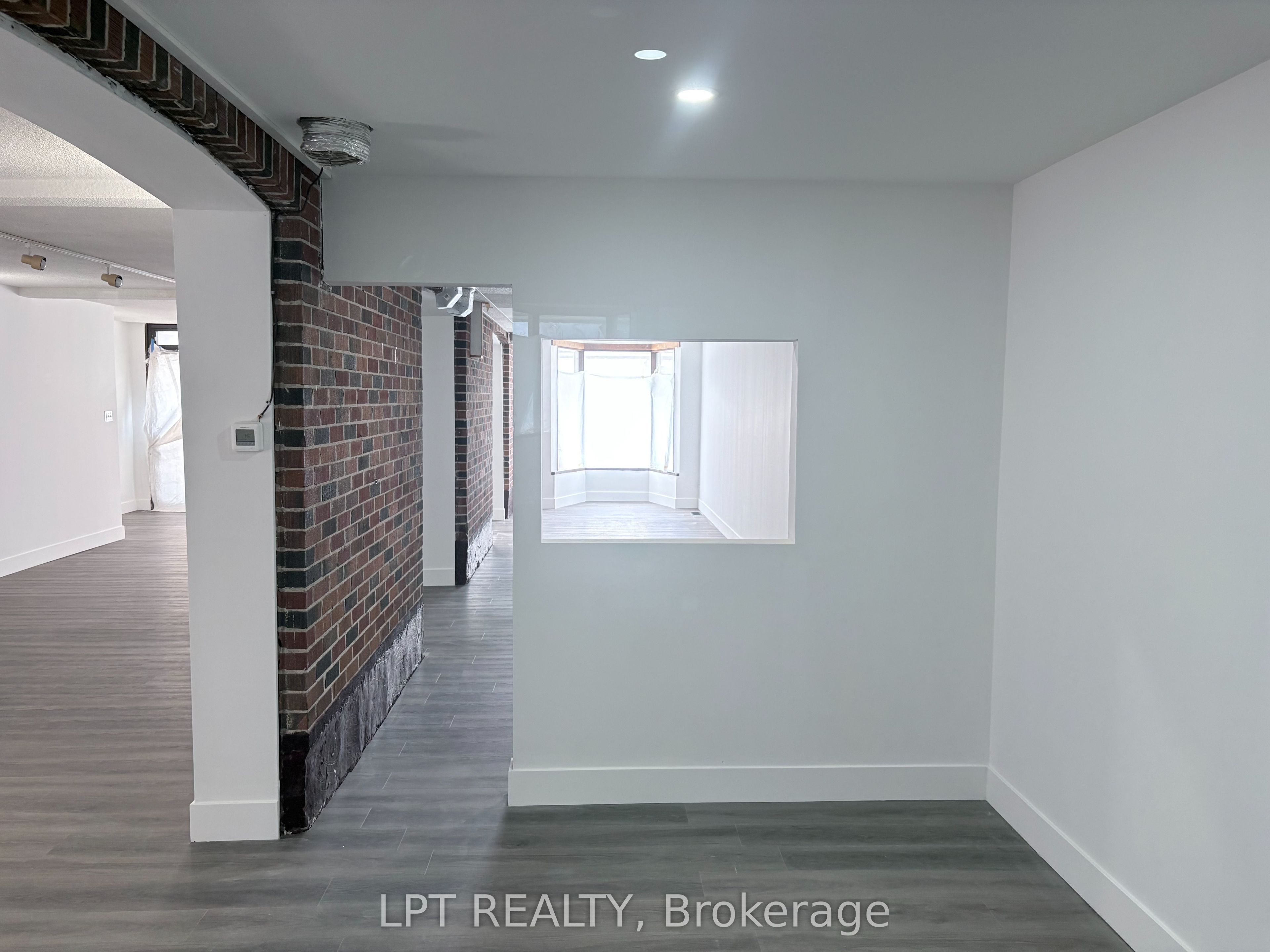 10 Ross Street 1 Property Photo 6