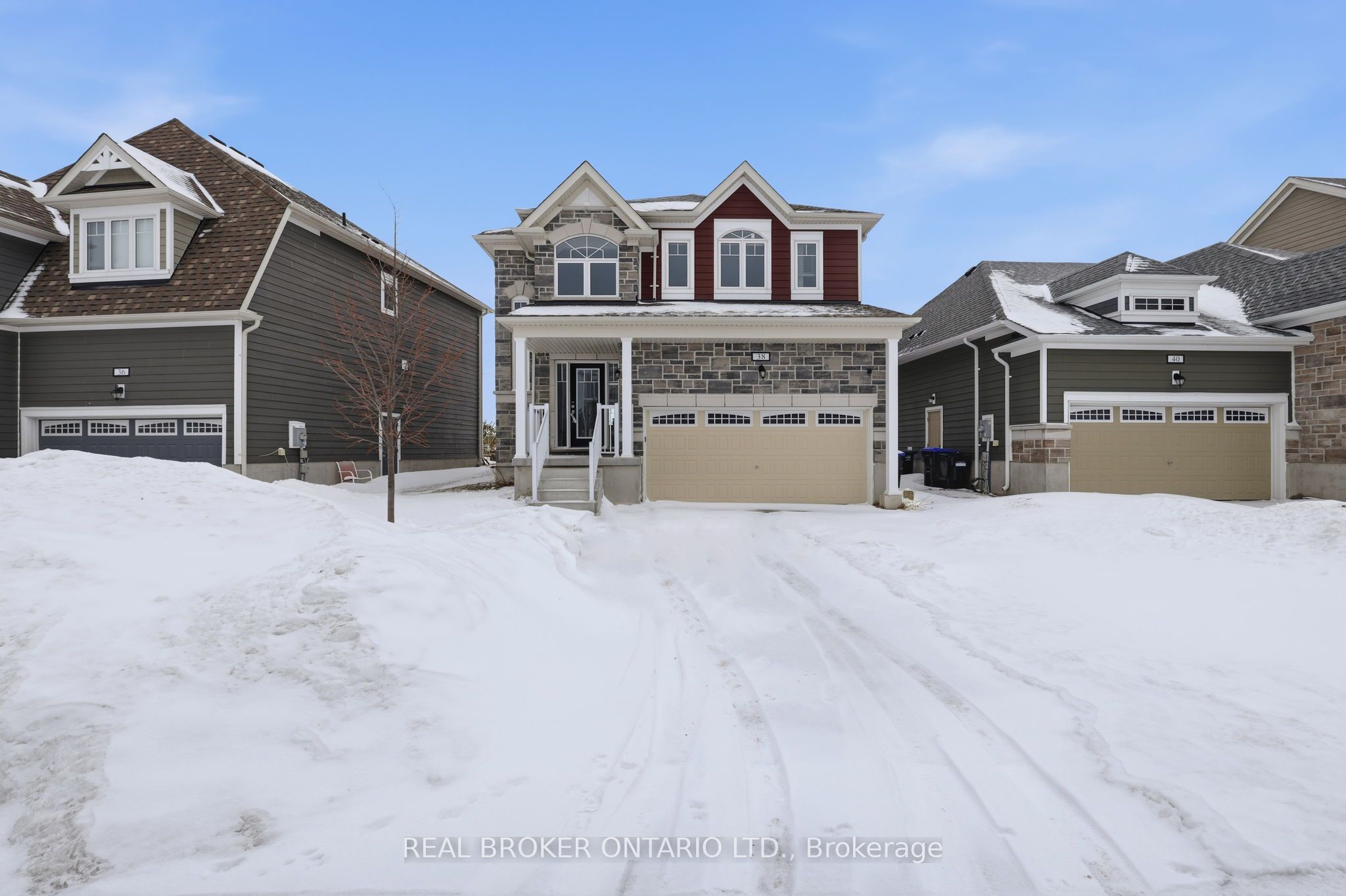 38 Sandhill Crane Drive Property Photo 2