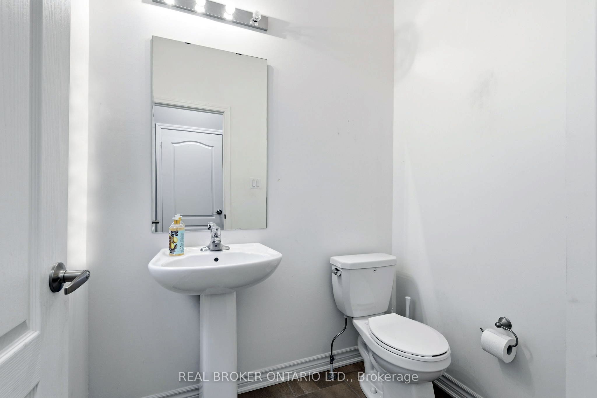 38 Sandhill Crane Drive Property Photo 15