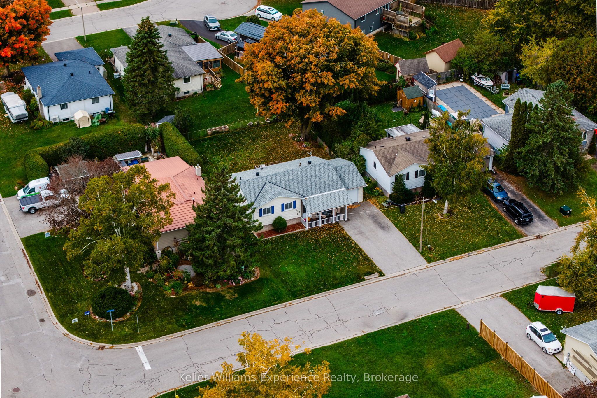 681 Harvey Avenue Property Photo 4
