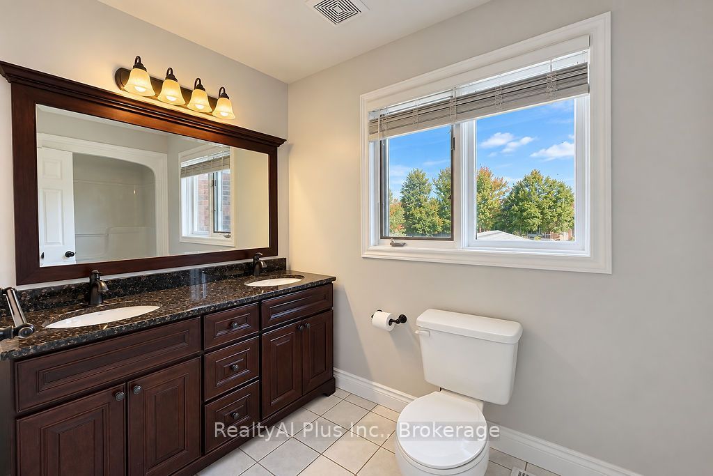 26 Warner Road Property Photo 24