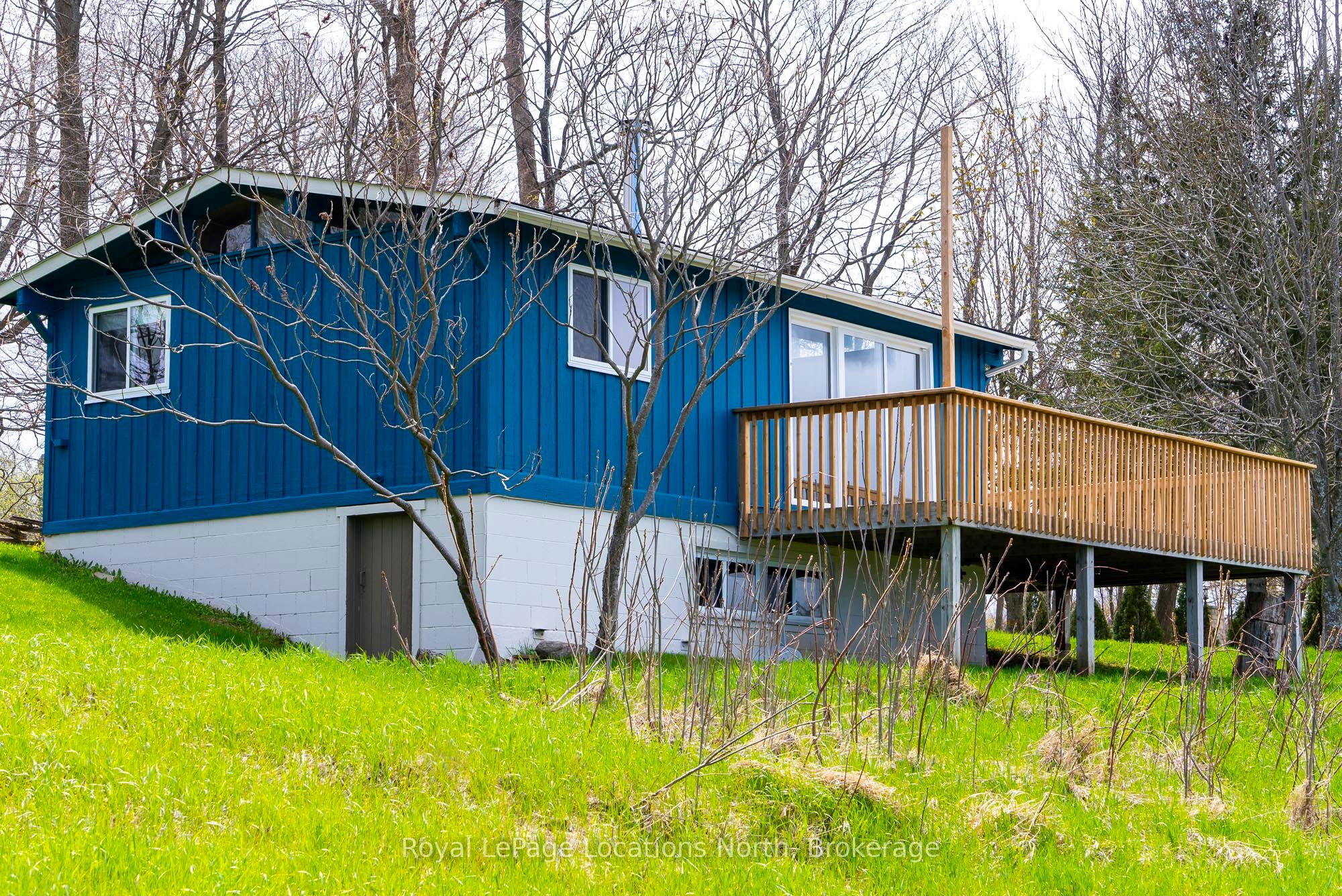 8268 21/22 Nottawasaga Side Road Property Photo 2