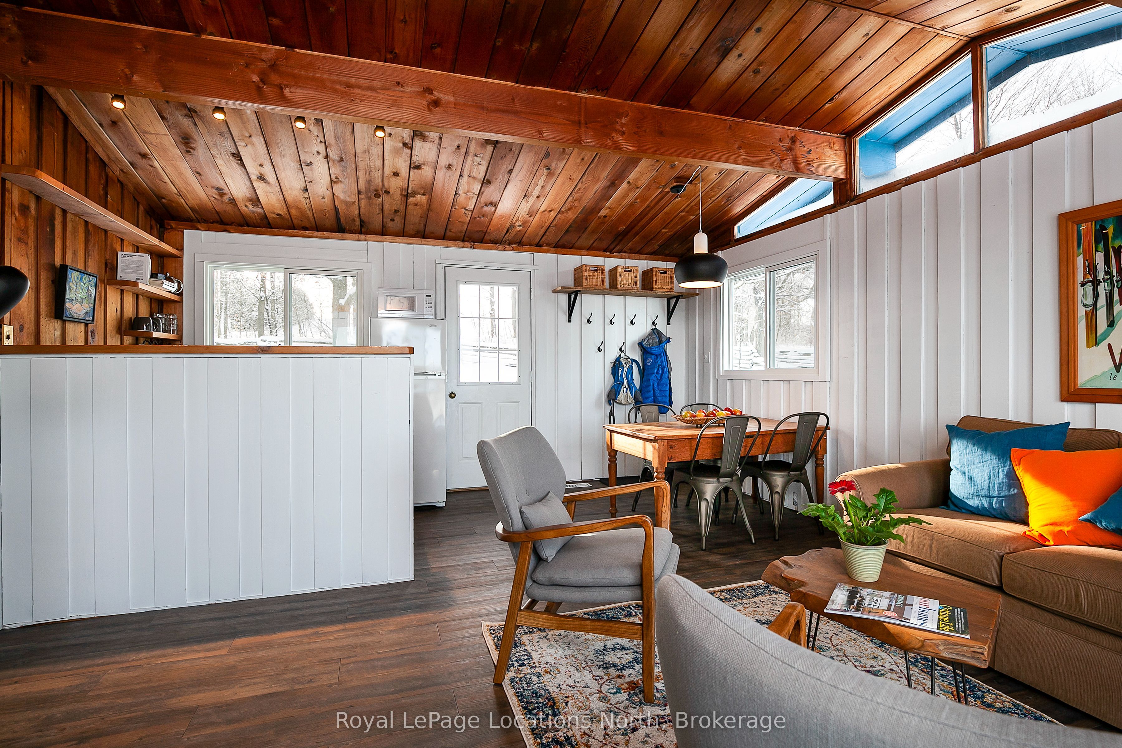 8268 21/22 Nottawasaga Side Road Property Photo 12