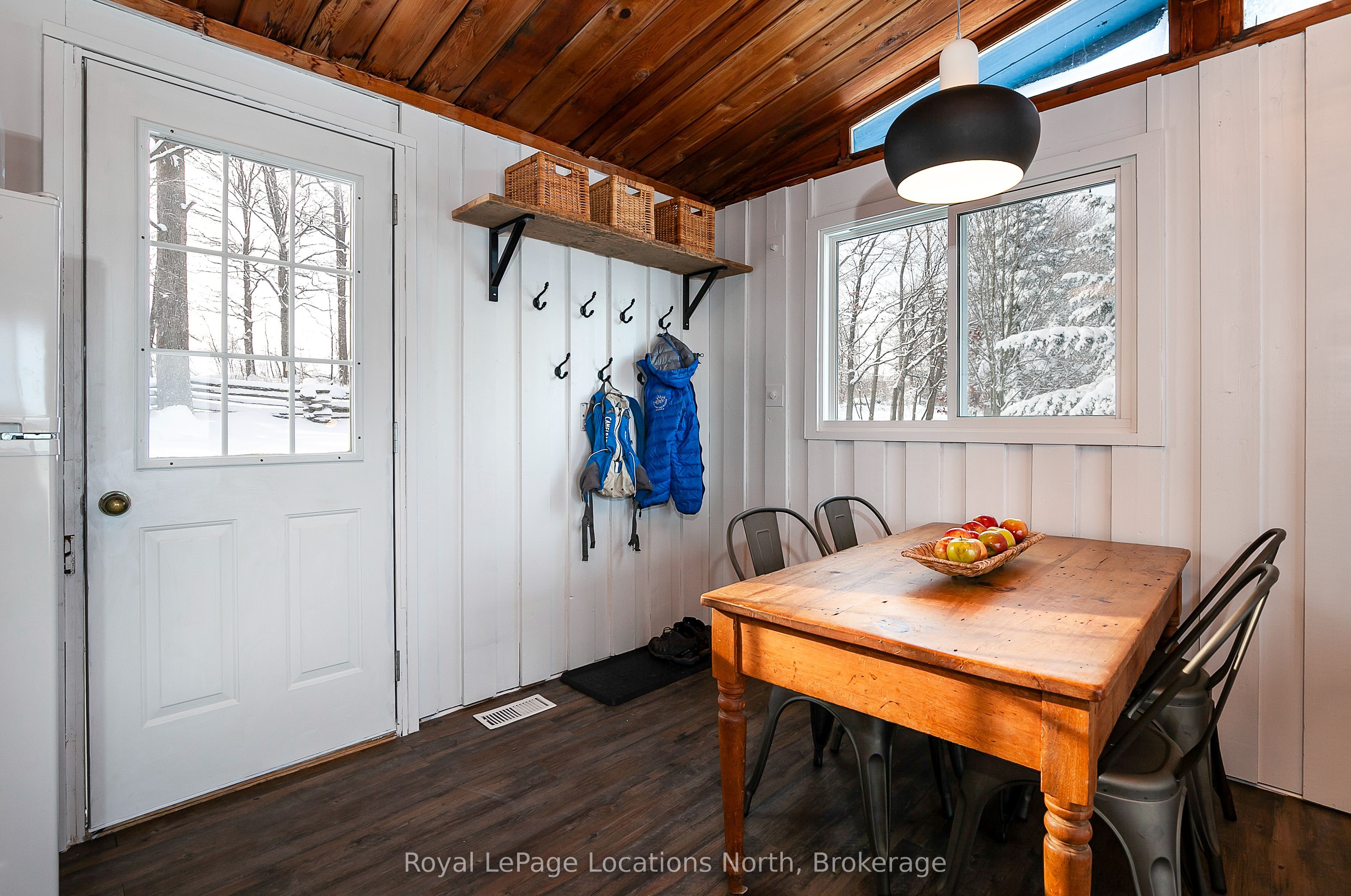 8268 21/22 Nottawasaga Side Road Property Photo 14