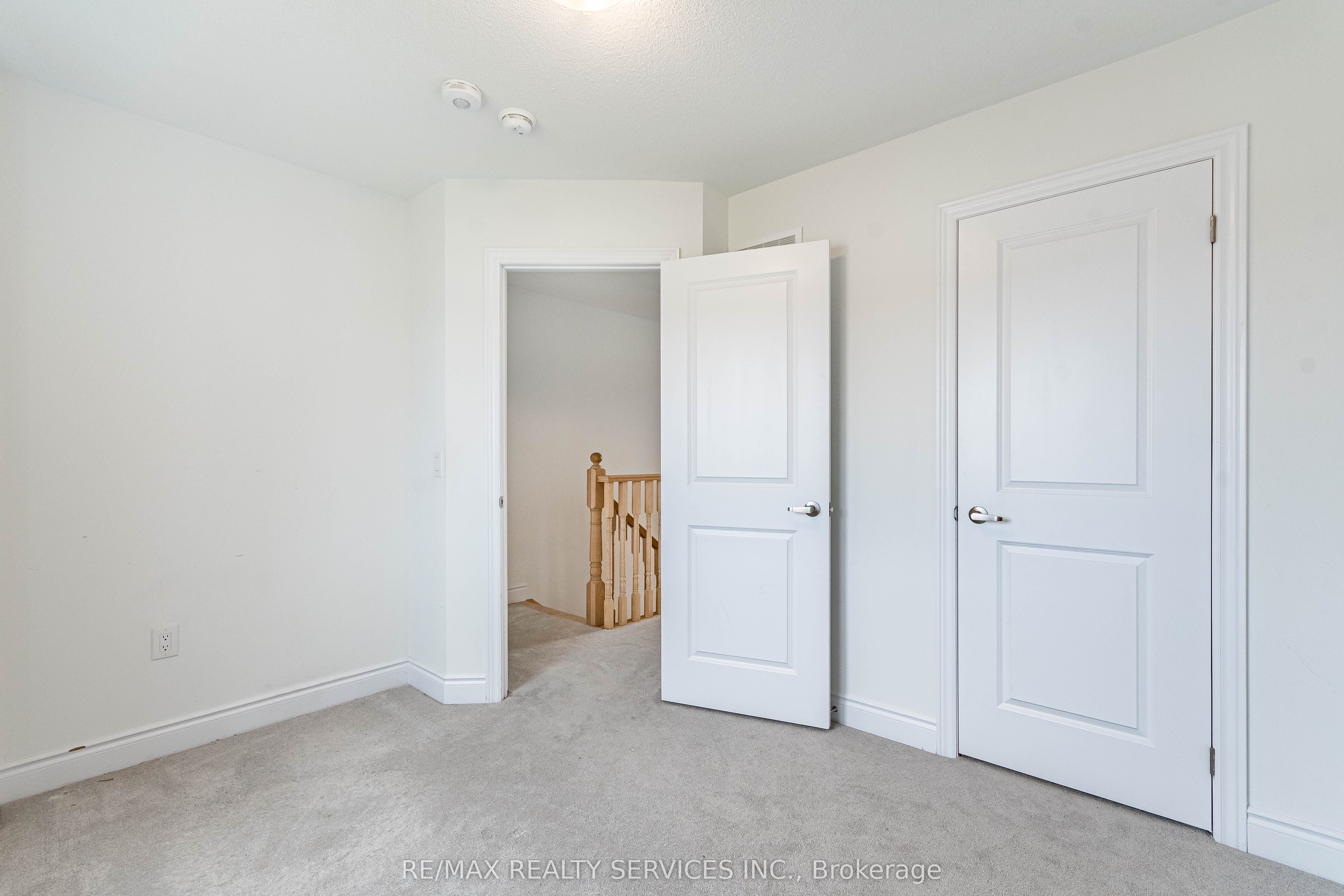 73 Central Square Boulevard Property Photo 20