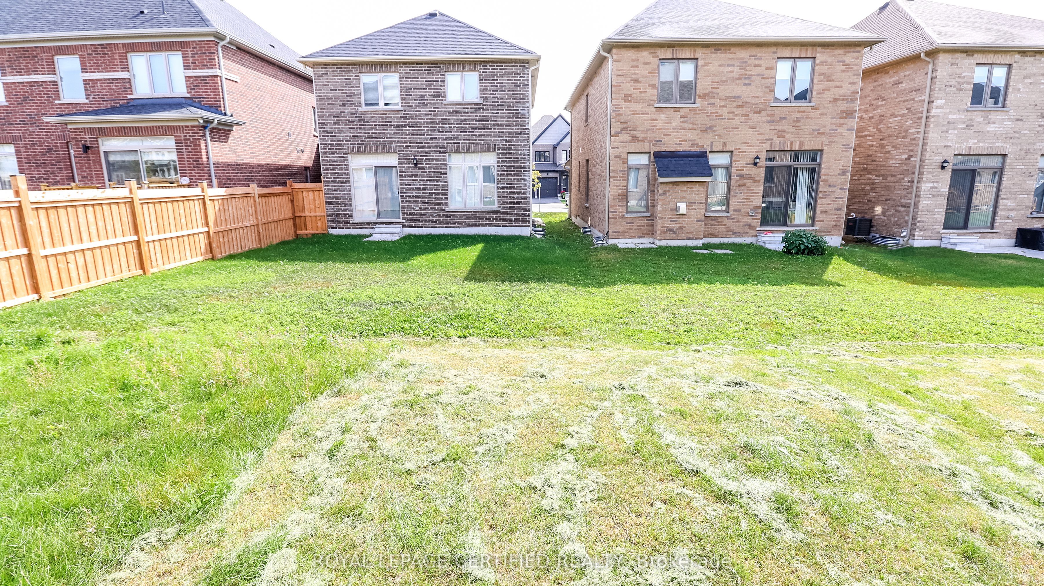 62 Sagewood Avenue Property Photo 40