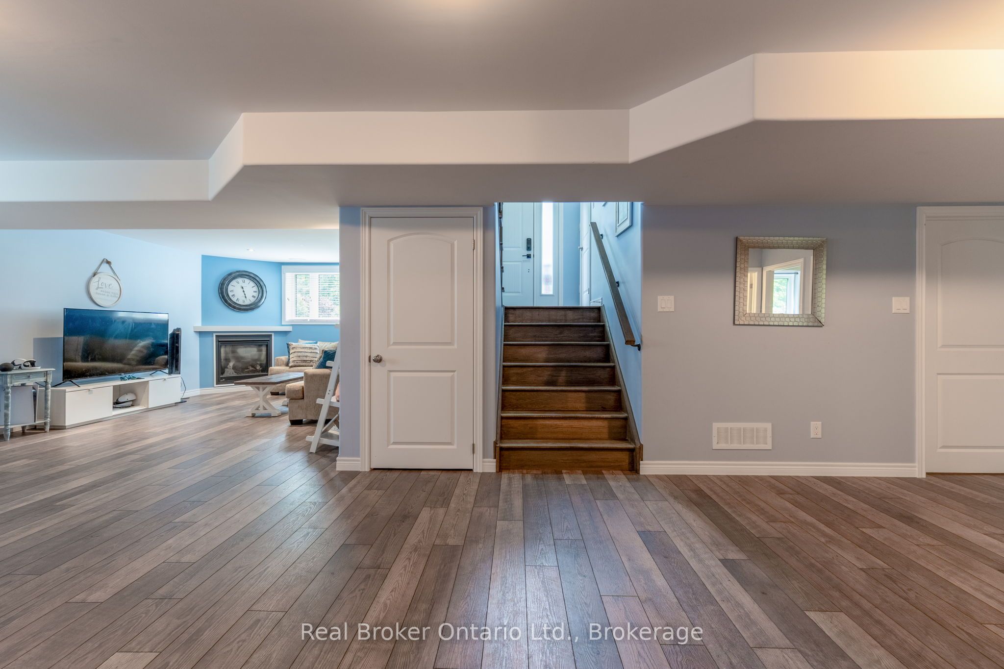 204 Golf Course Road Property Photo 21