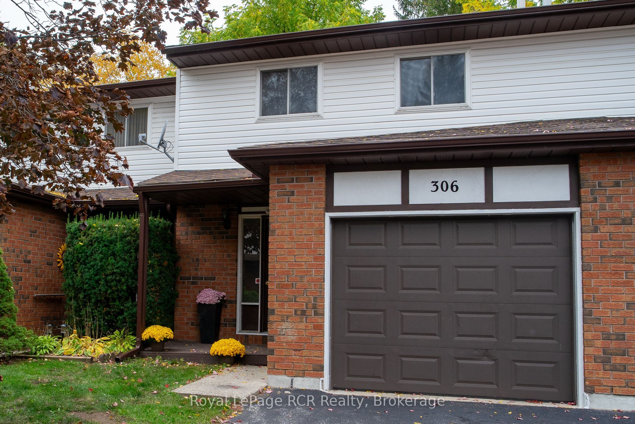 306 Thomas Street Property Photo 3