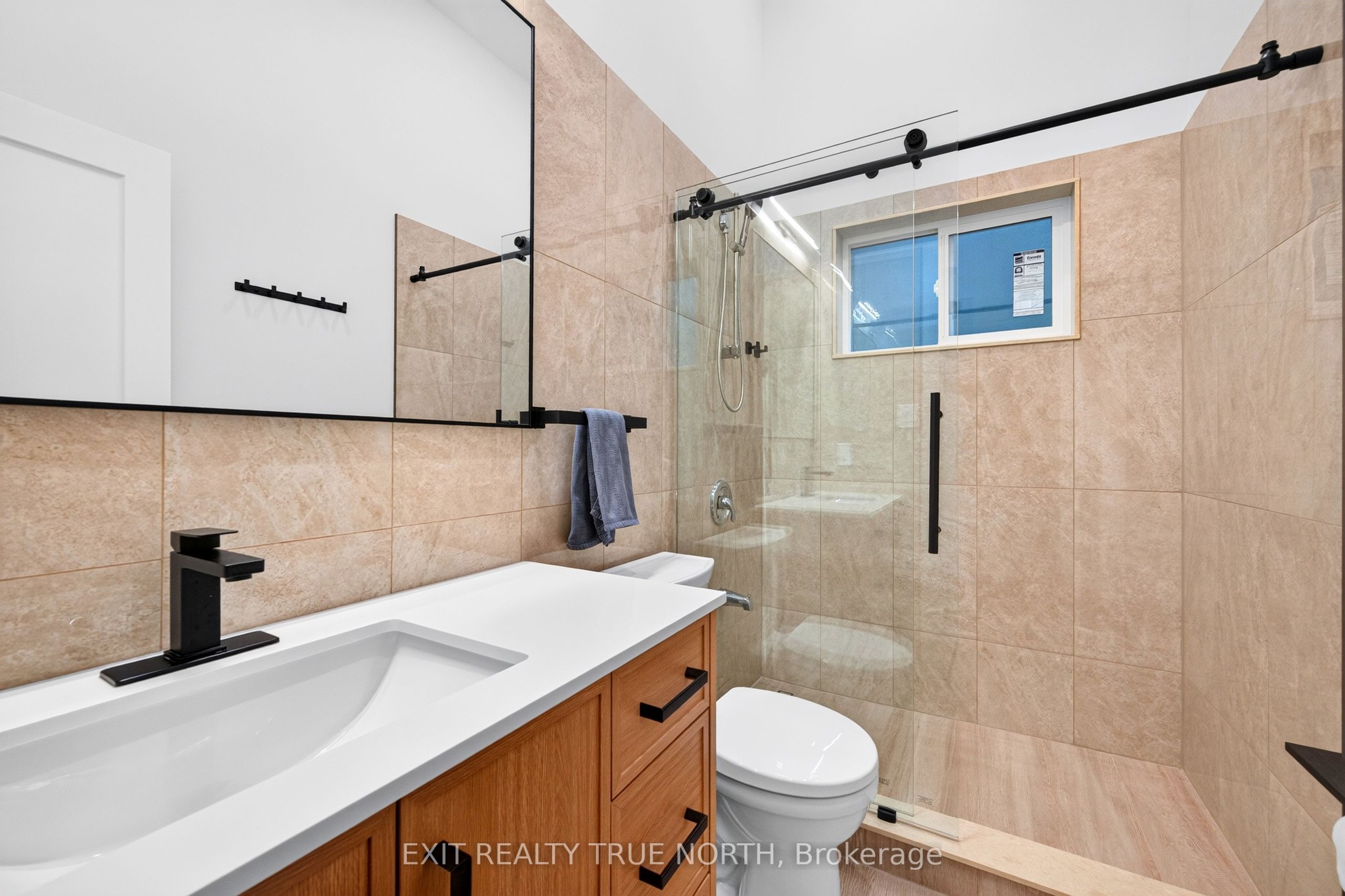 36 Pine Needles Drive Property Photo 15