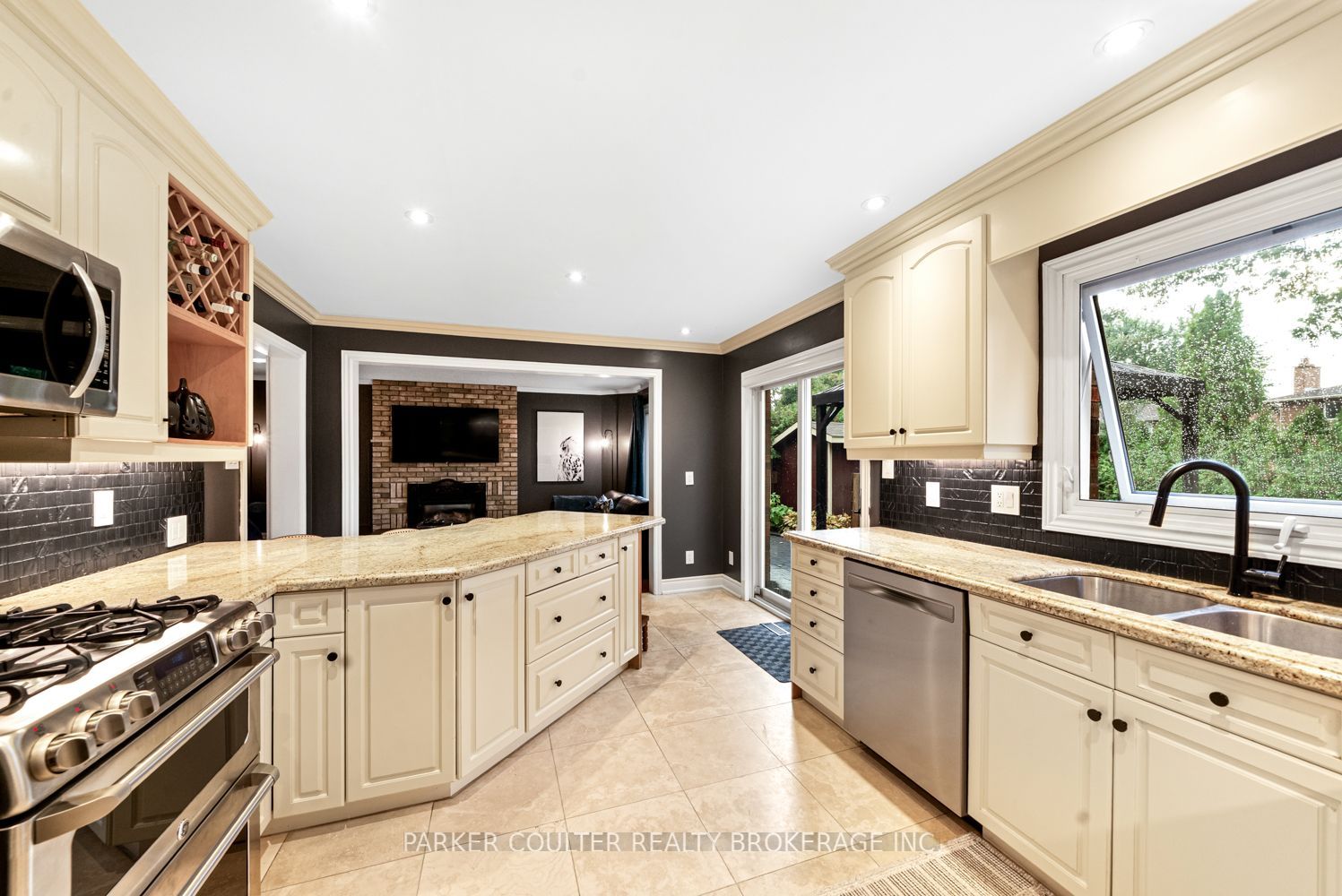 67 Woodcrest Road Property Photo 15