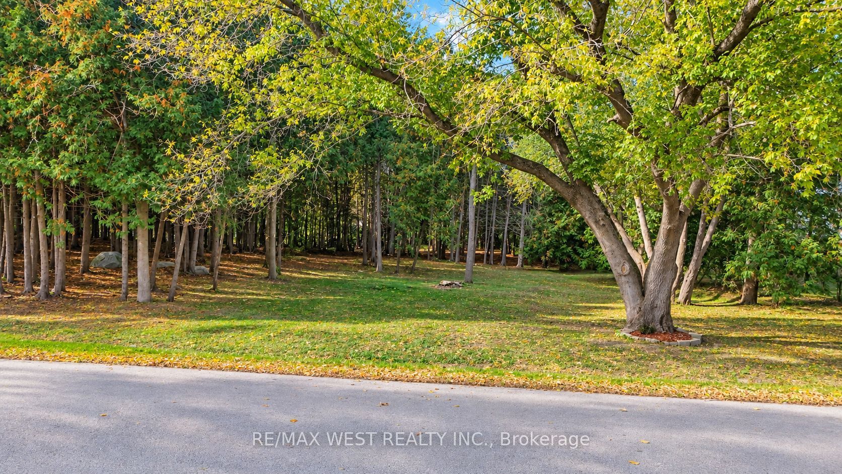 32 Slalom Gate Road Property Photo 4