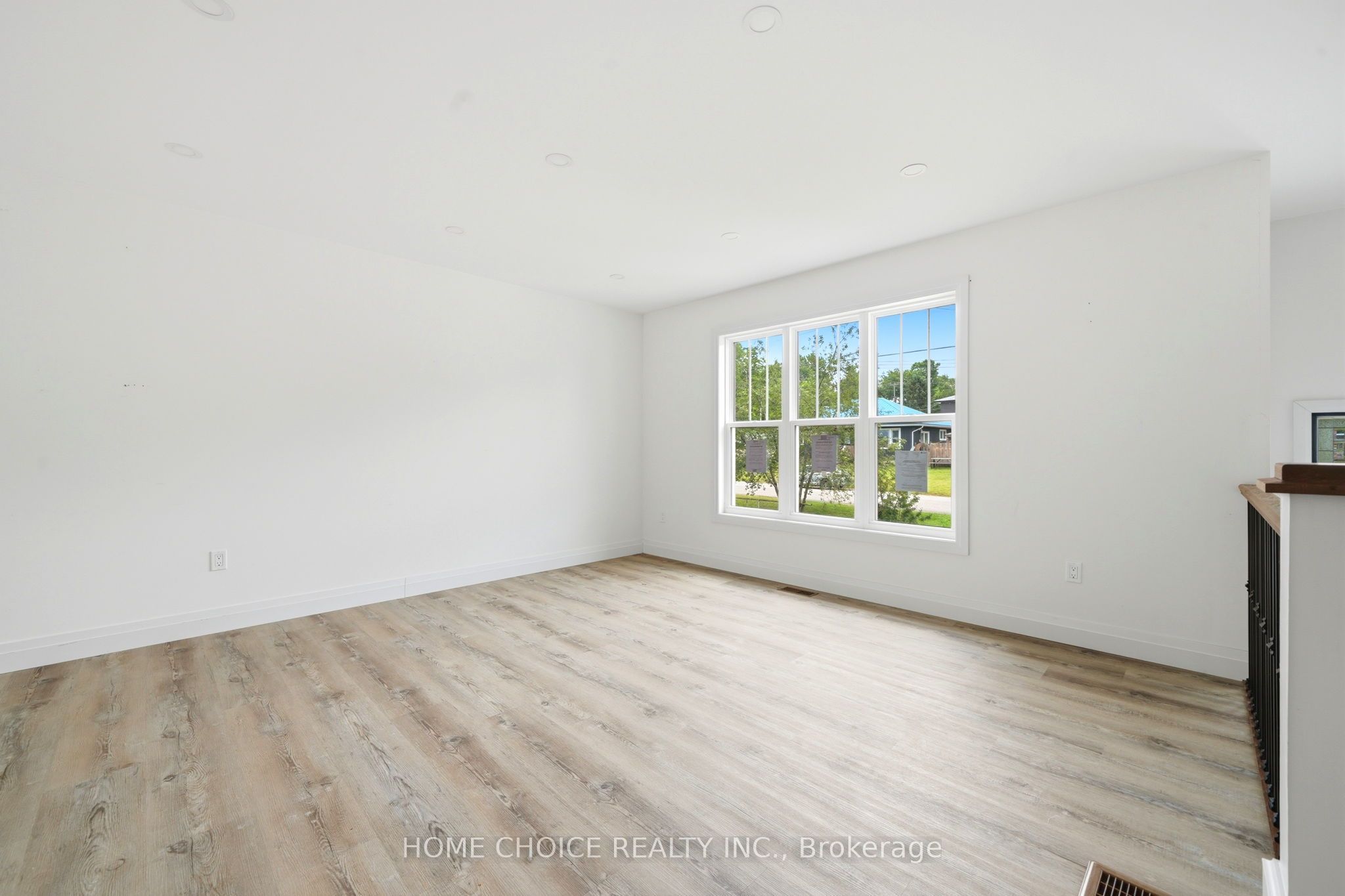 753 Fifth Avenue Property Photo 20