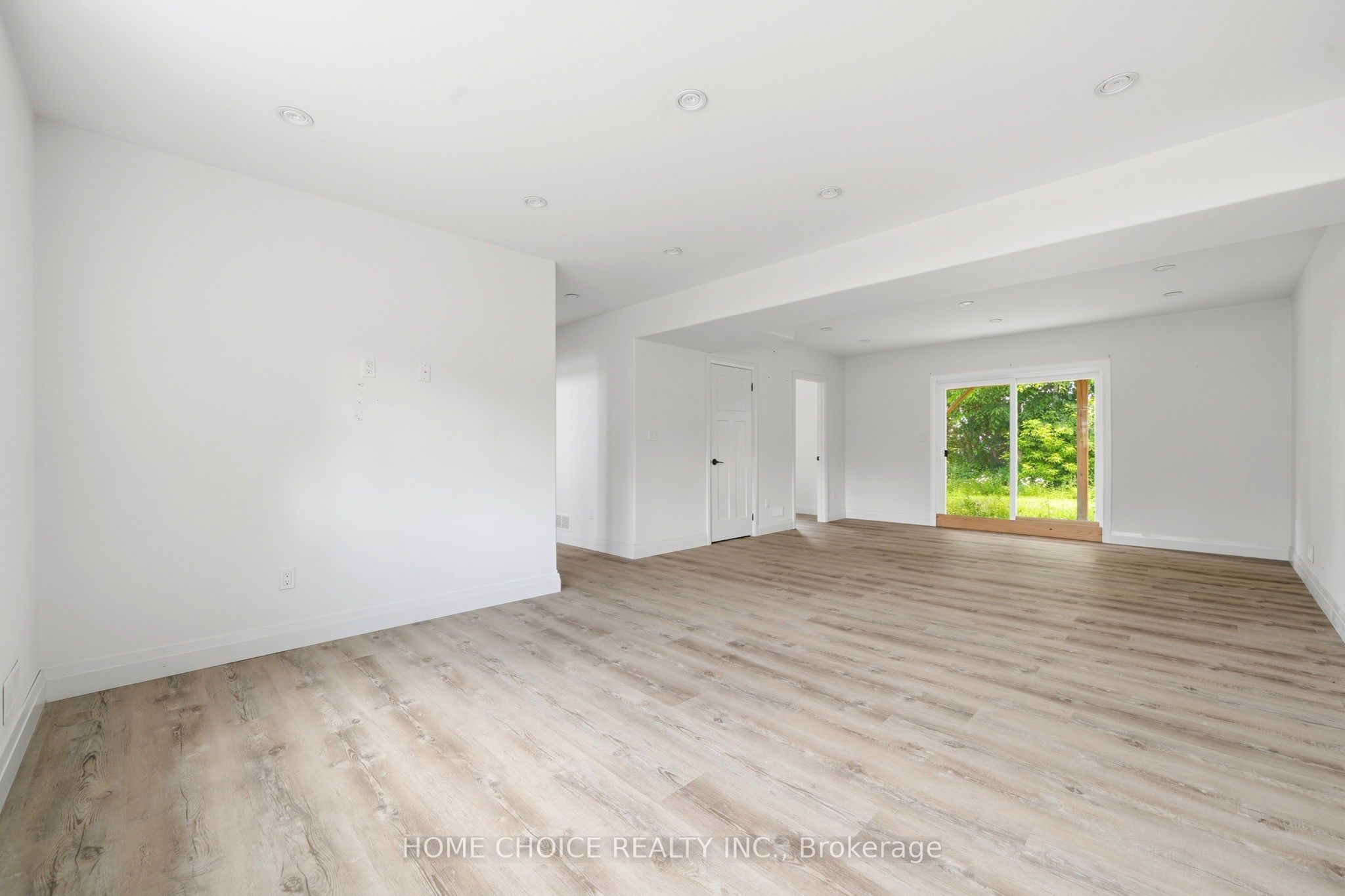 753 Fifth Avenue Property Photo 35