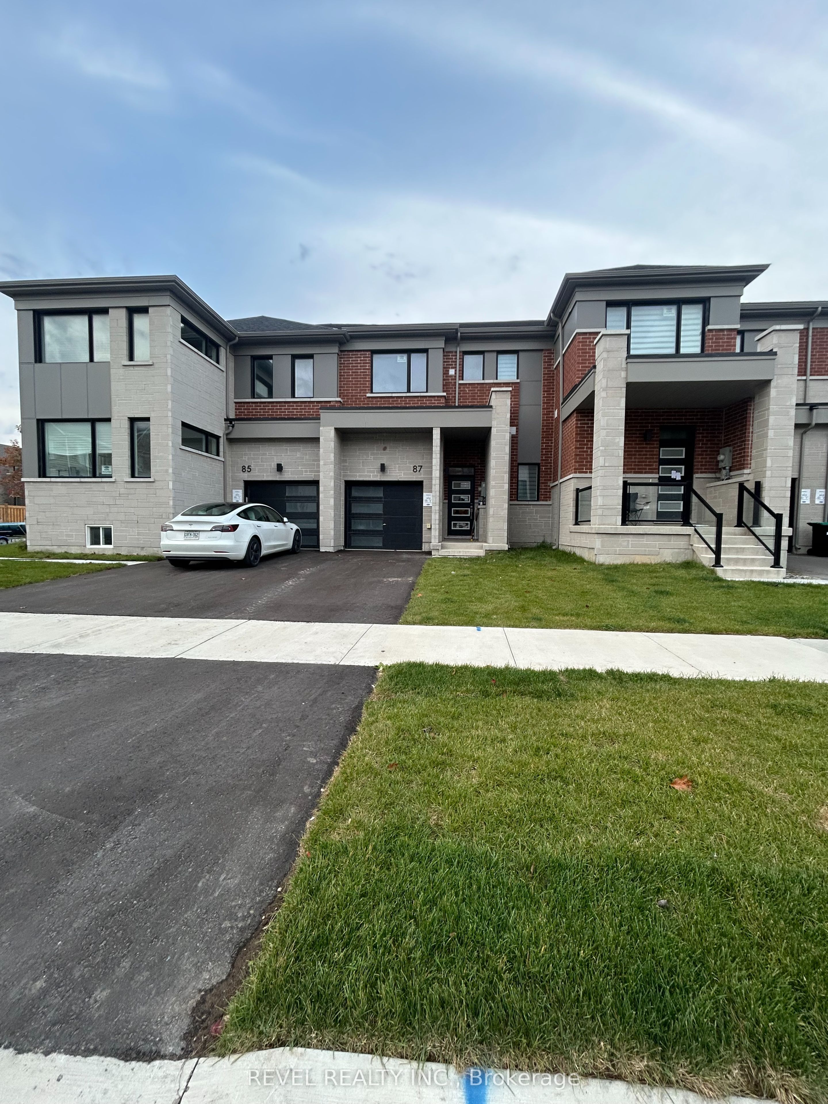 87 Ennerdale Street Property Photo 1