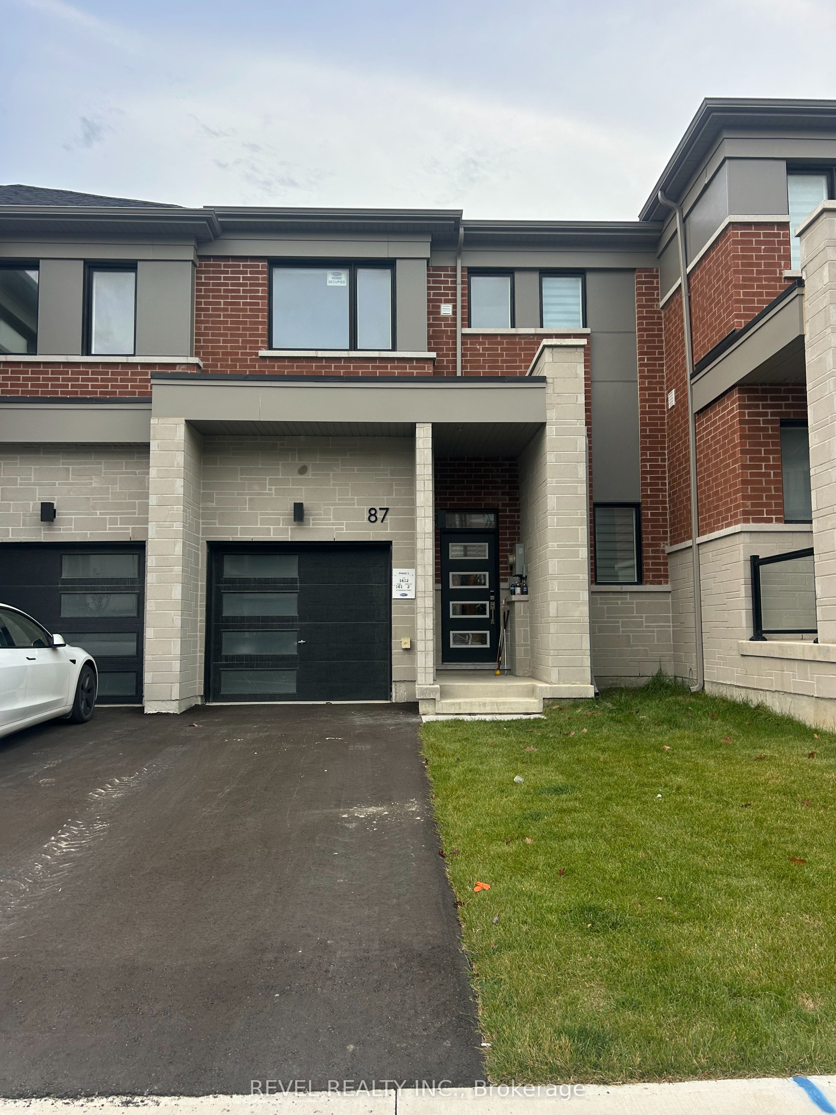 87 Ennerdale Street Property Photo 2