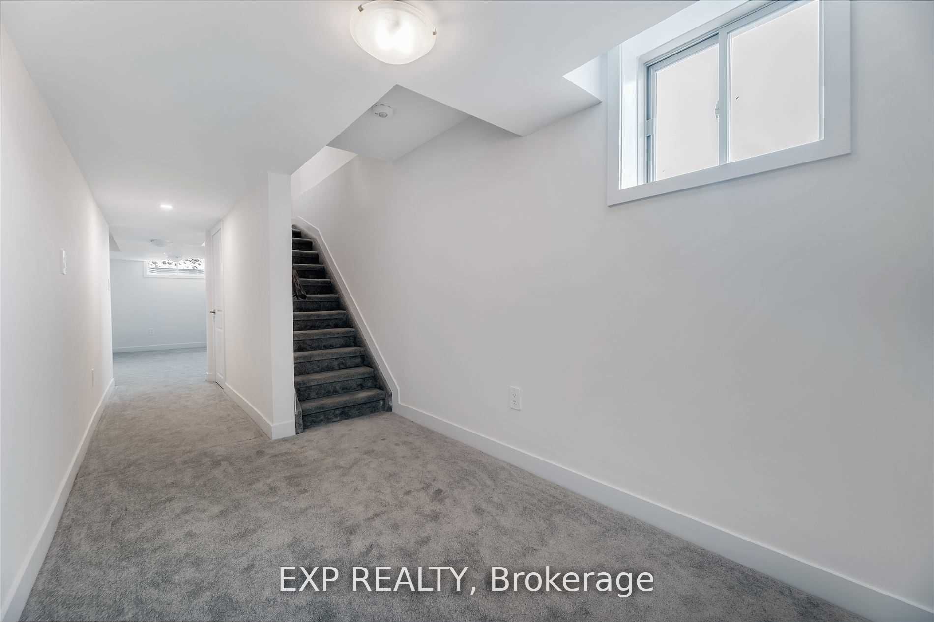 11 Evergreen Terrace Property Photo 21