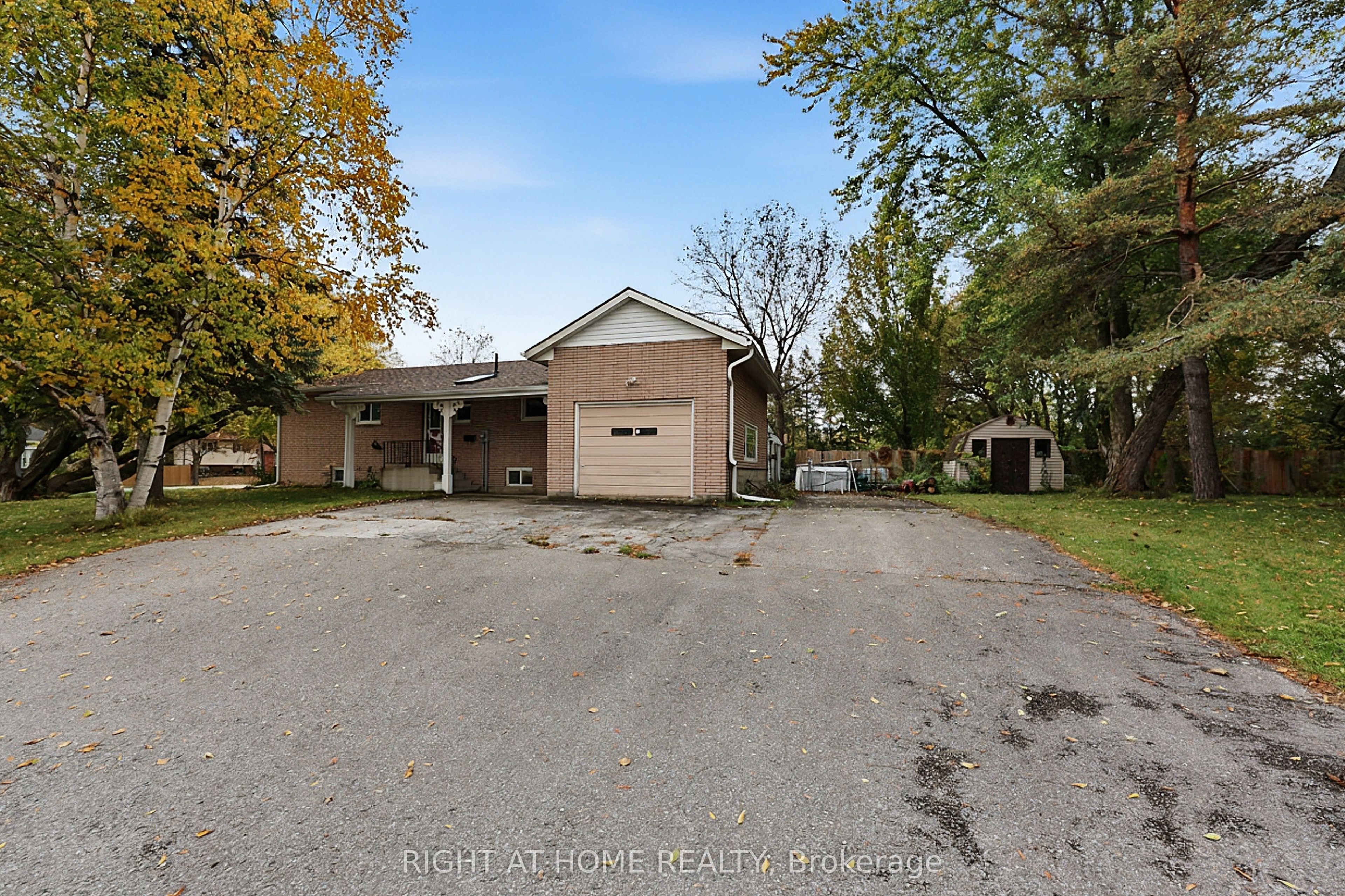 1080 County Road 42 Property Photo 7