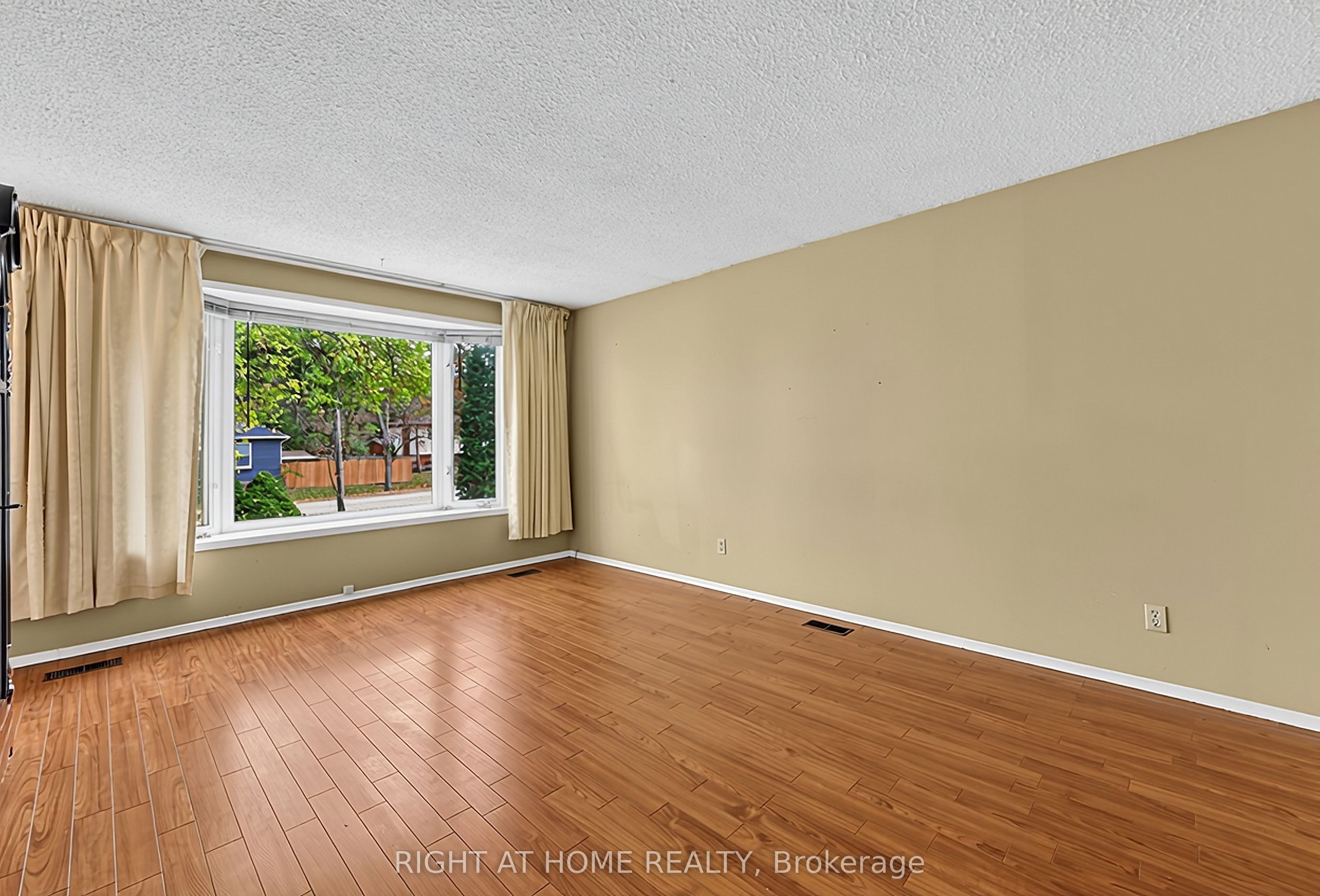 1080 County Road 42 Property Photo 12