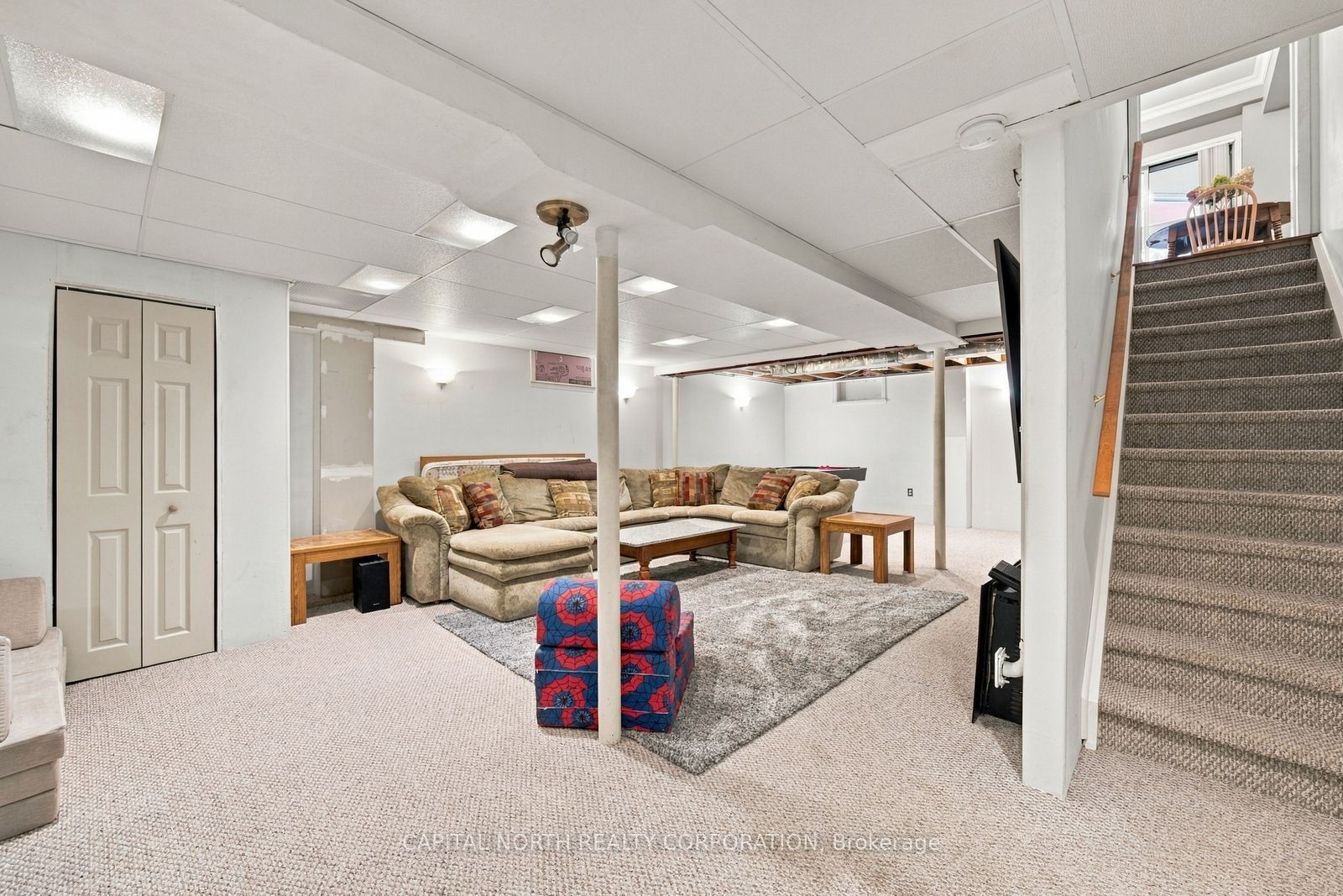 111 Kingsridge Road Property Photo 39