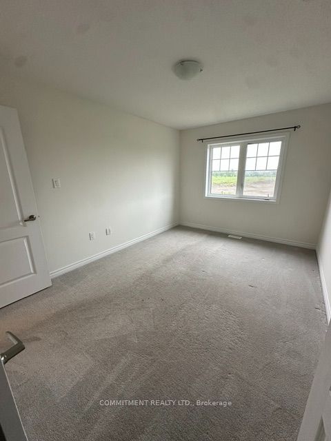 14 Shapira Avenue Property Photo 18
