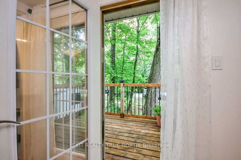 27 Nida Drive Property Photo 13