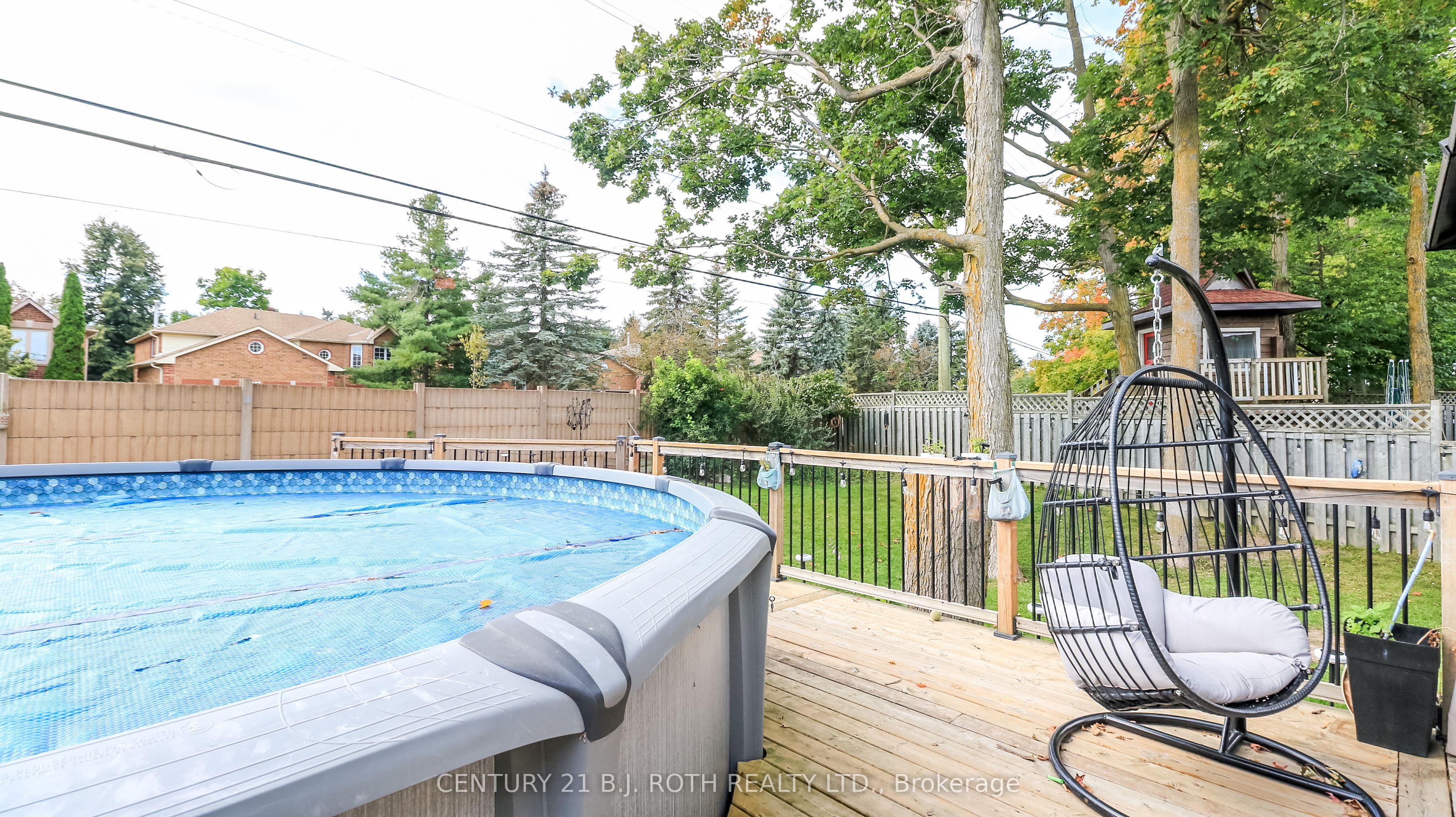 61 Barwick Drive W Property Photo 29