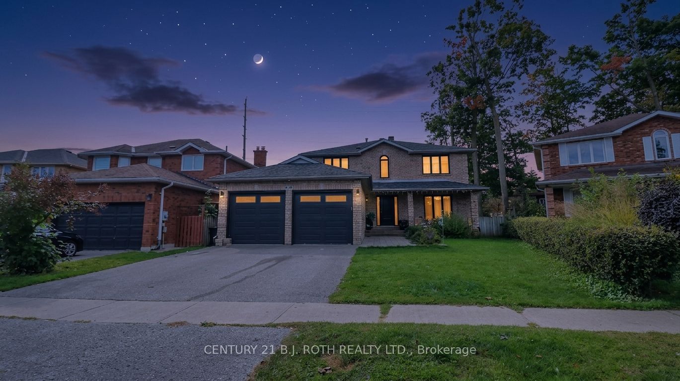 61 Barwick Drive W Property Photo 31