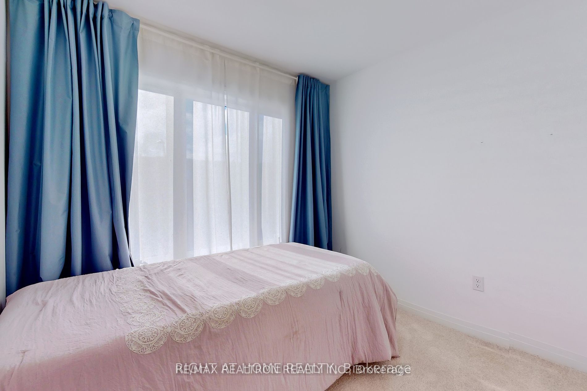 98 Fairlane Avenue Property Photo 18