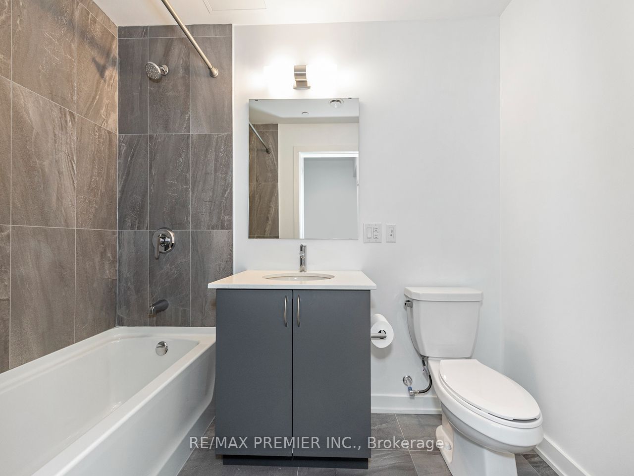 56 Lakeside Terrace 408 Property Photo 7