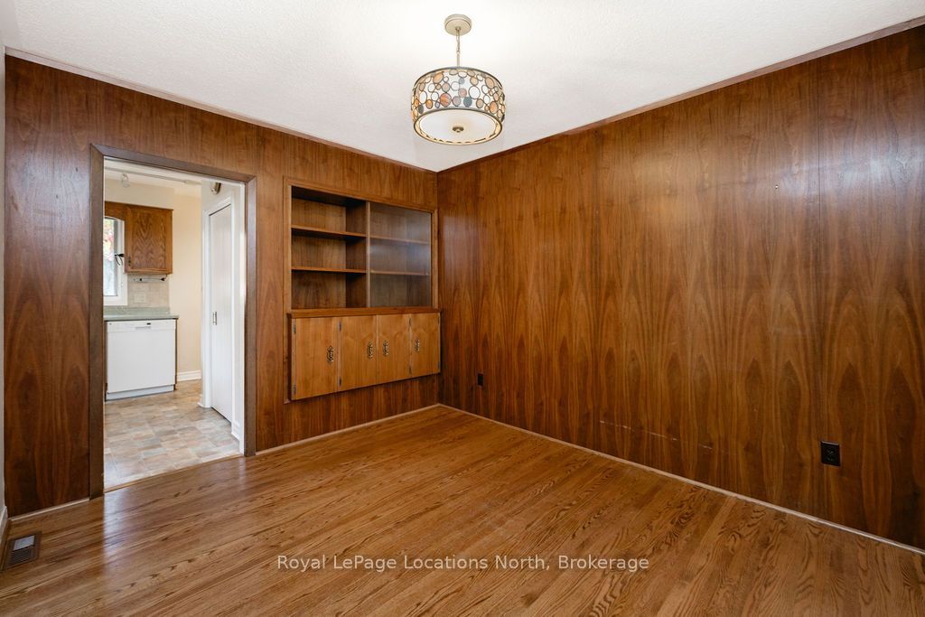 9 Vine Crescent Property Photo 10