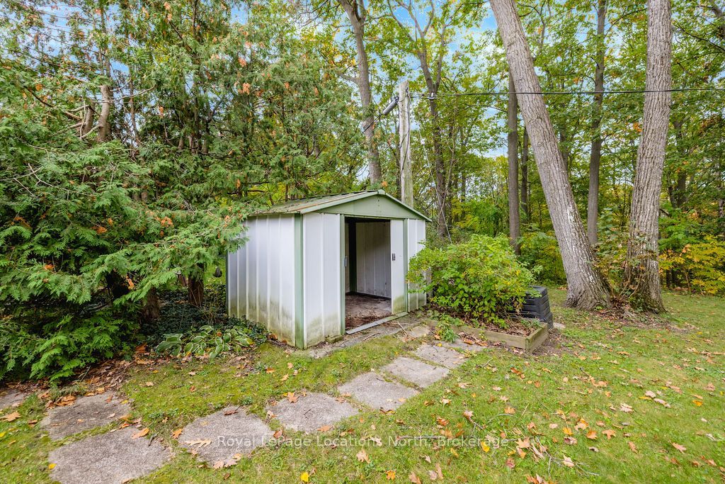 9 Vine Crescent Property Photo 42