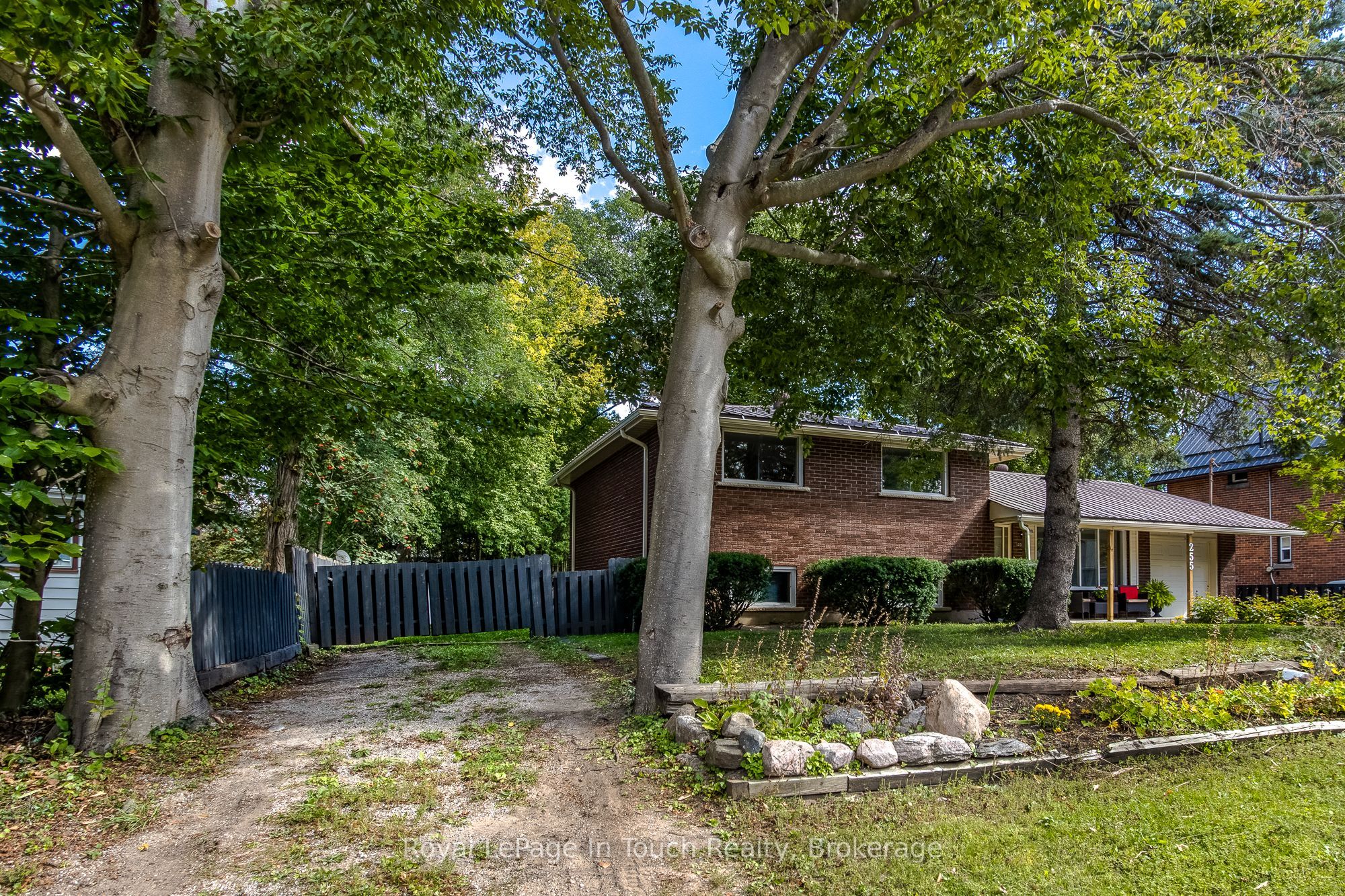 255 Eighth Street Property Photo 3