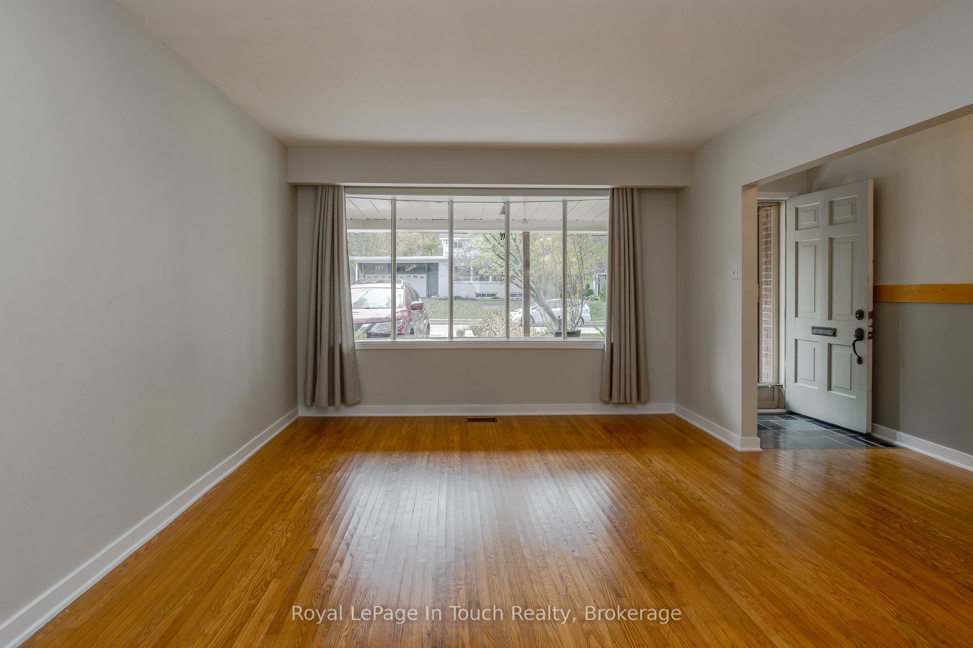 255 Eighth Street Property Photo 4