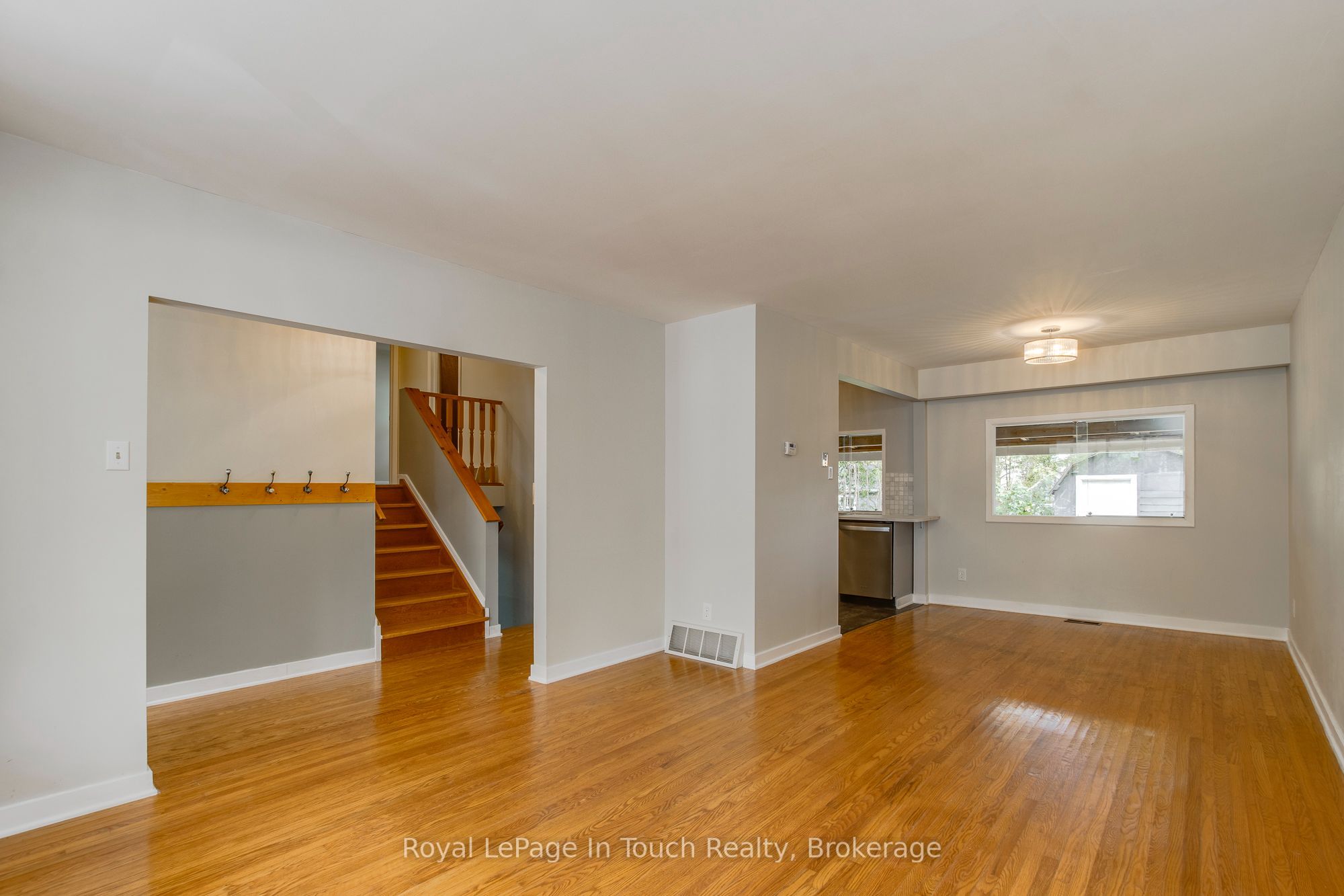 255 Eighth Street Property Photo 6