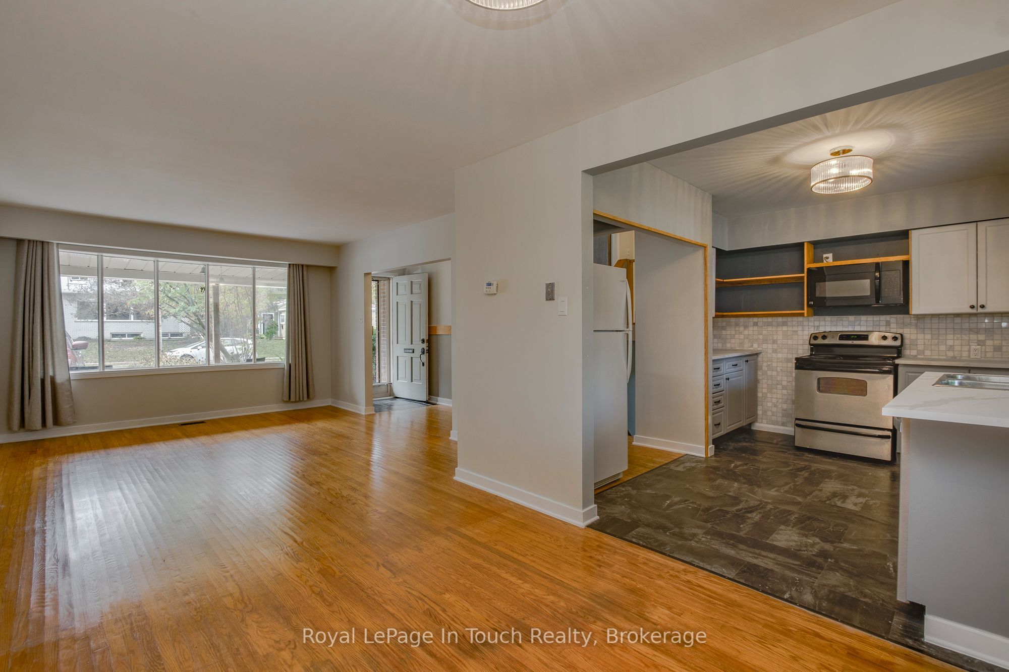 255 Eighth Street Property Photo 7