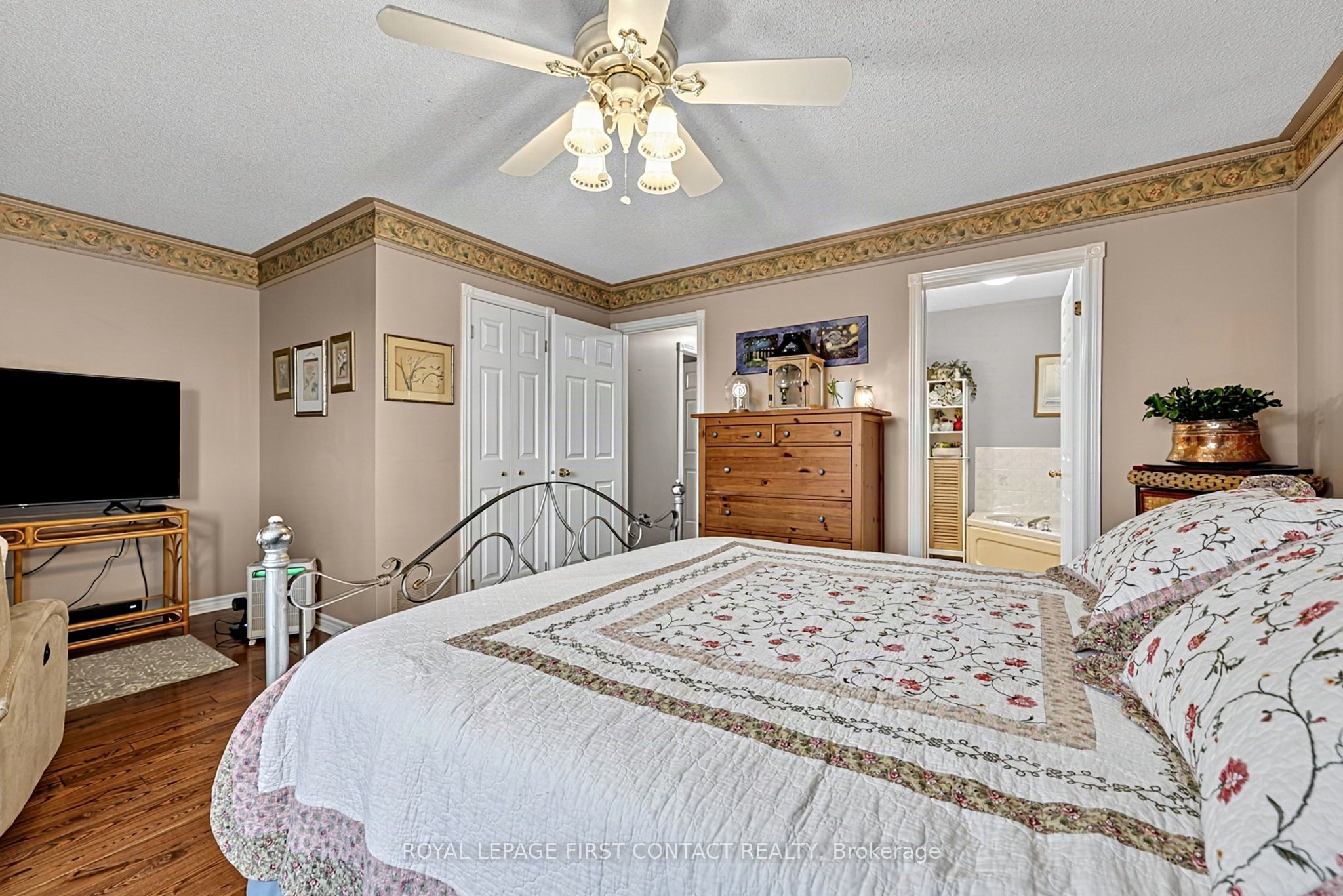 22 Logan Court Property Photo 14