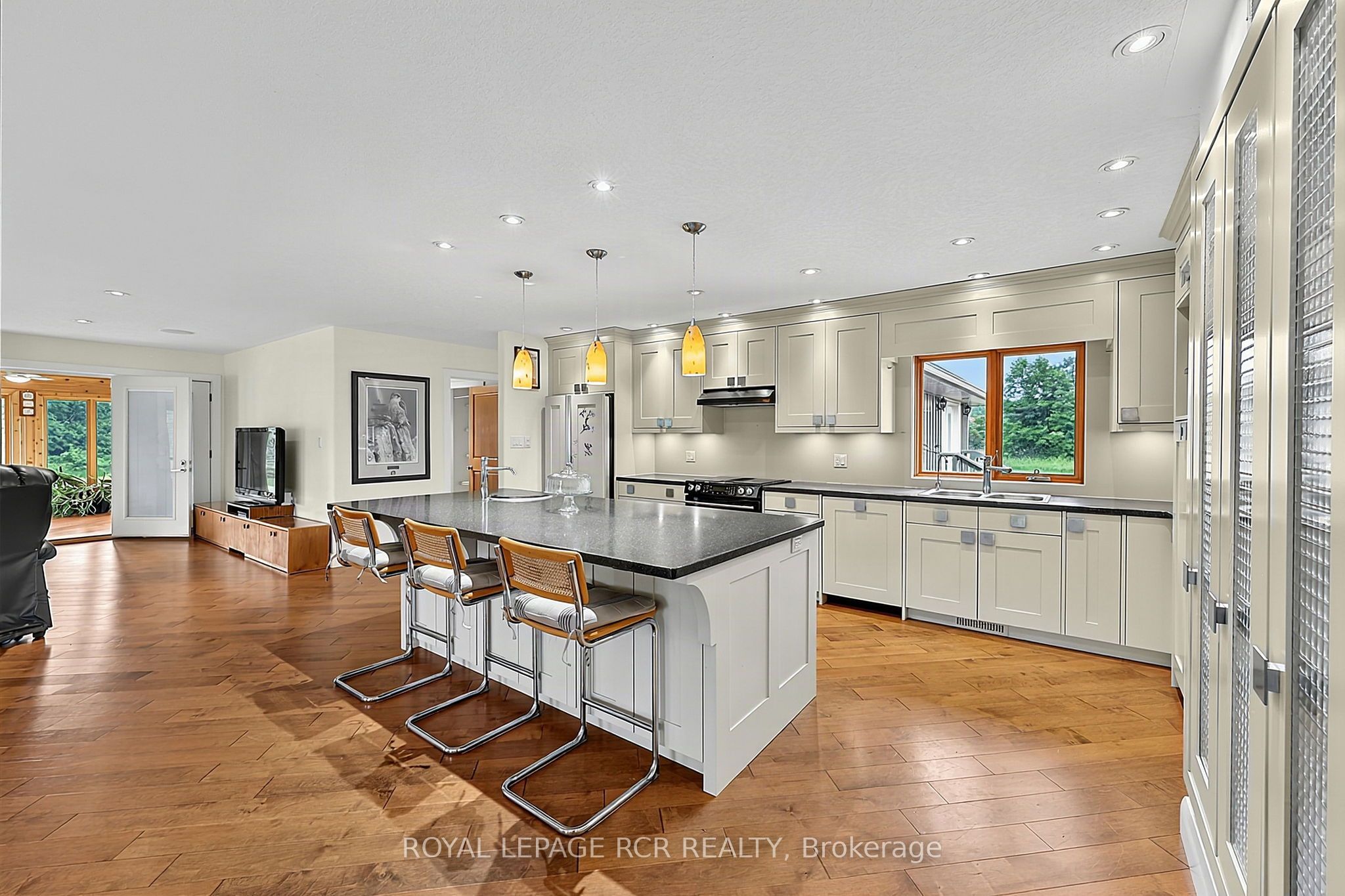 2192 Atkinson Road Property Photo 8