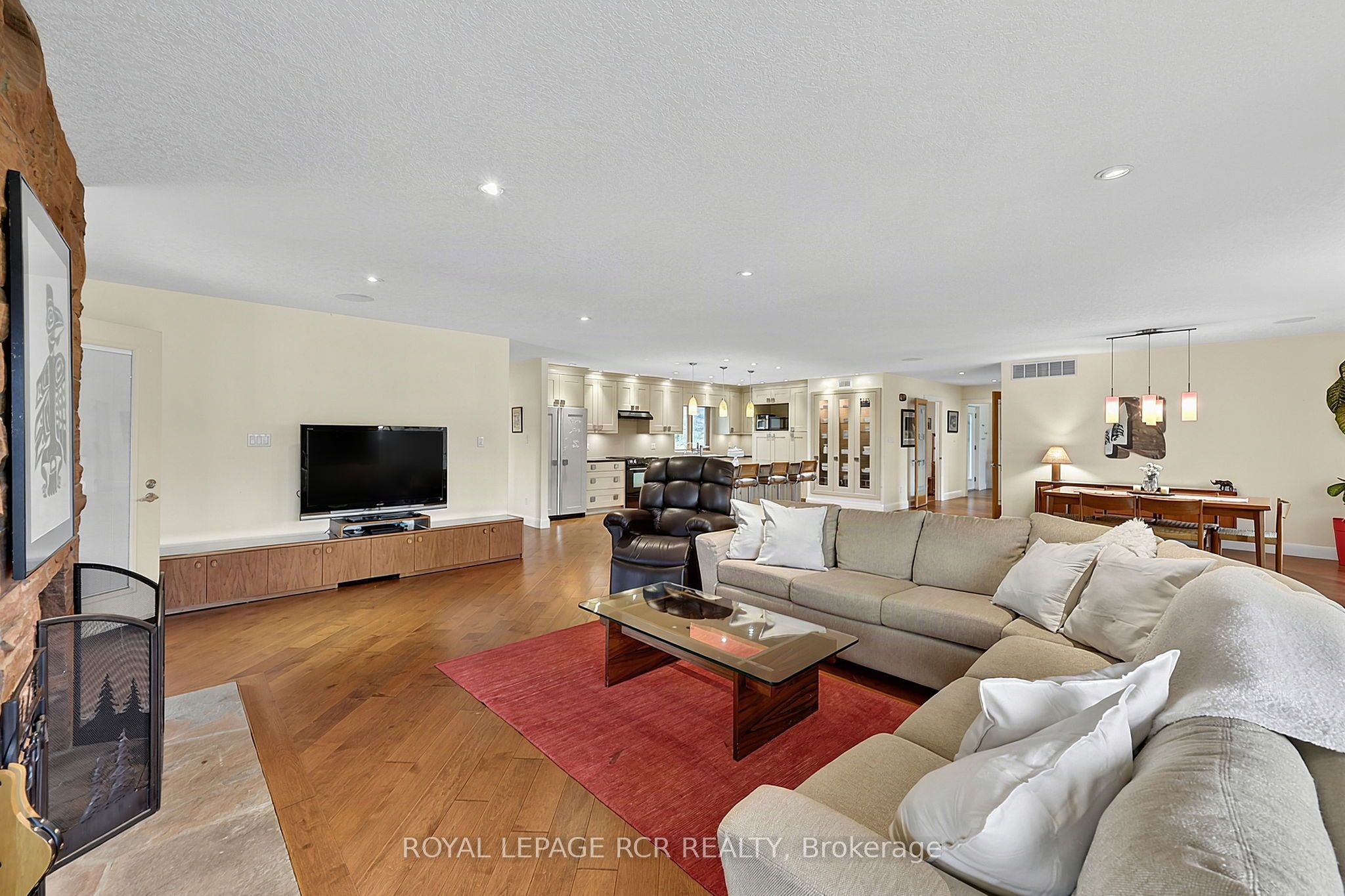 2192 Atkinson Road Property Photo 14