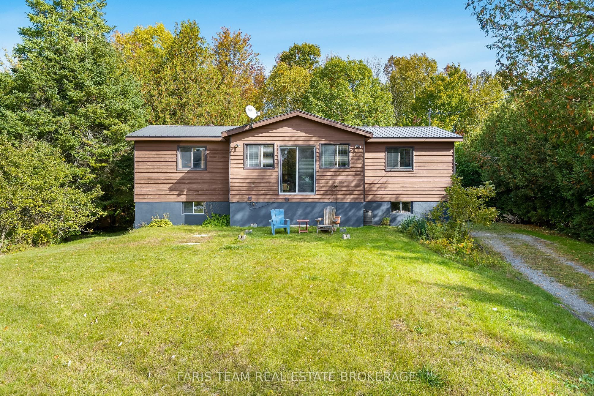 7 Couchiching Crescent Property Photo 1