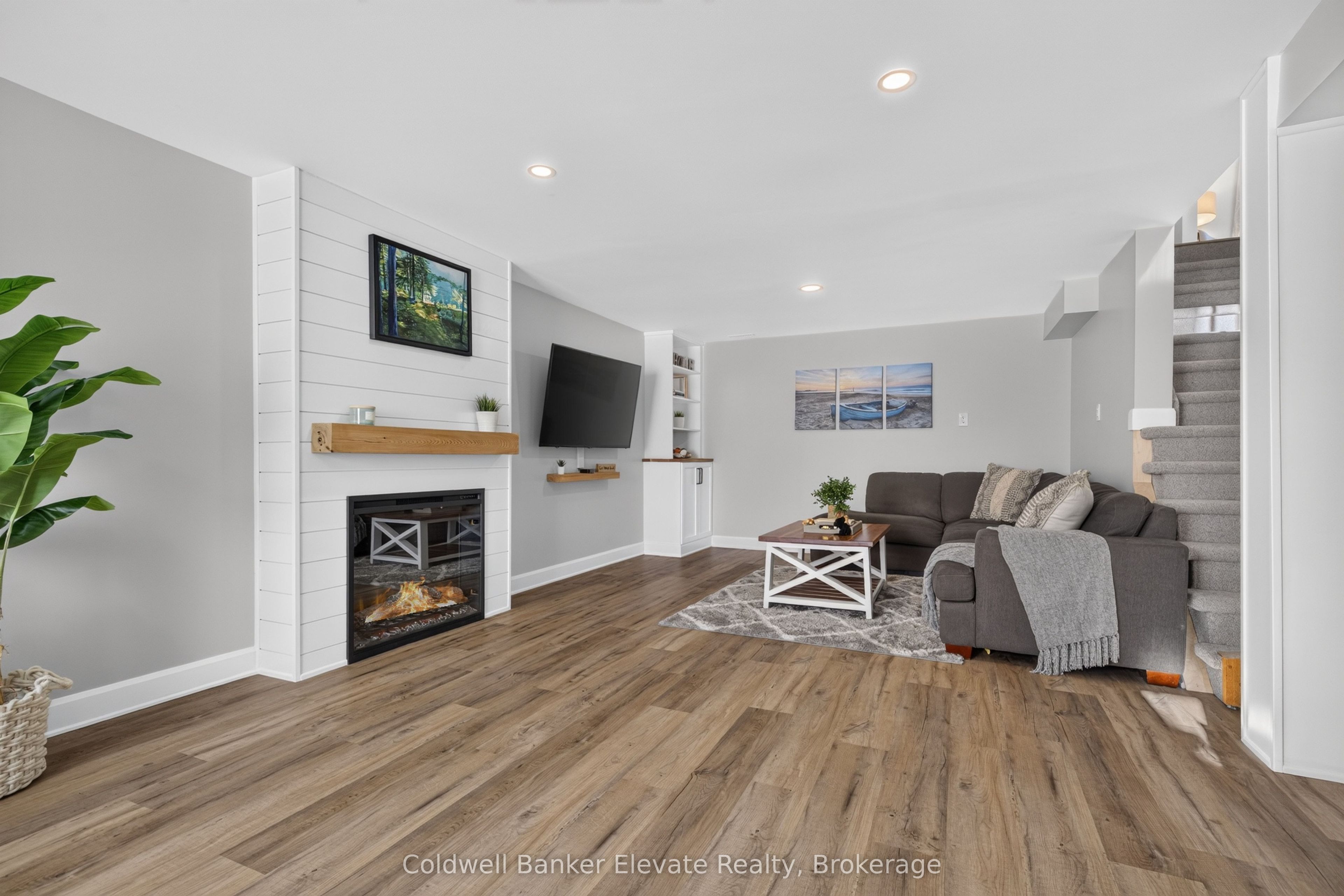 15 Nakiska Court Property Photo 25
