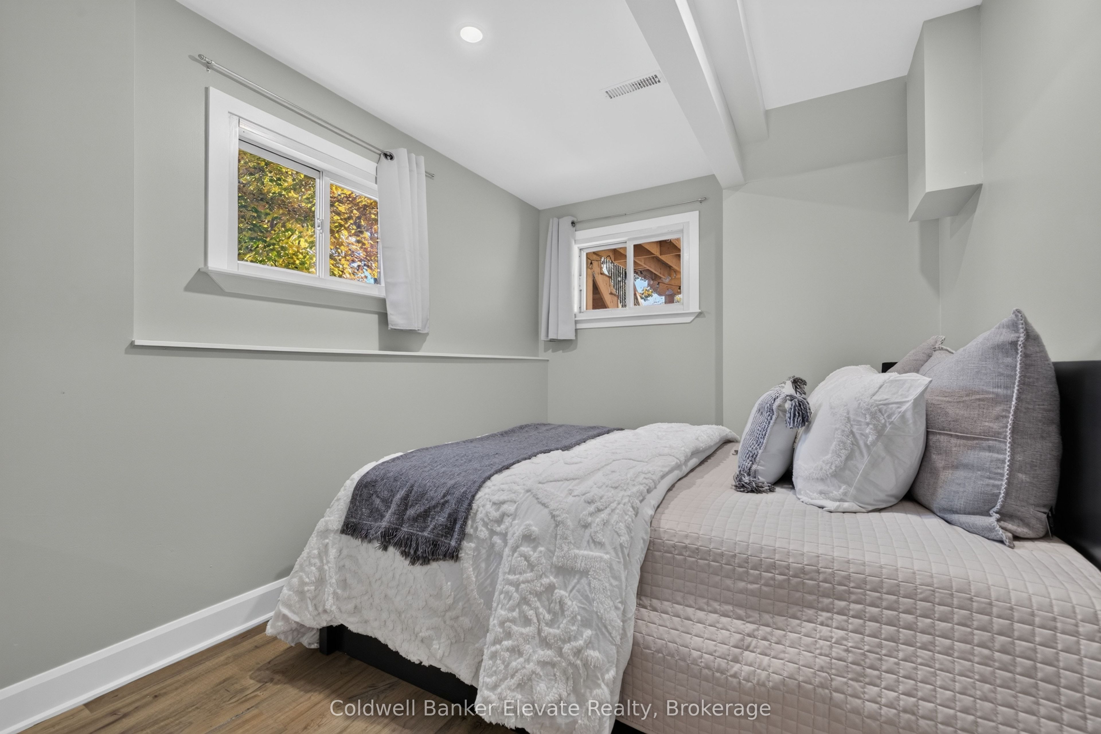 15 Nakiska Court Property Photo 31