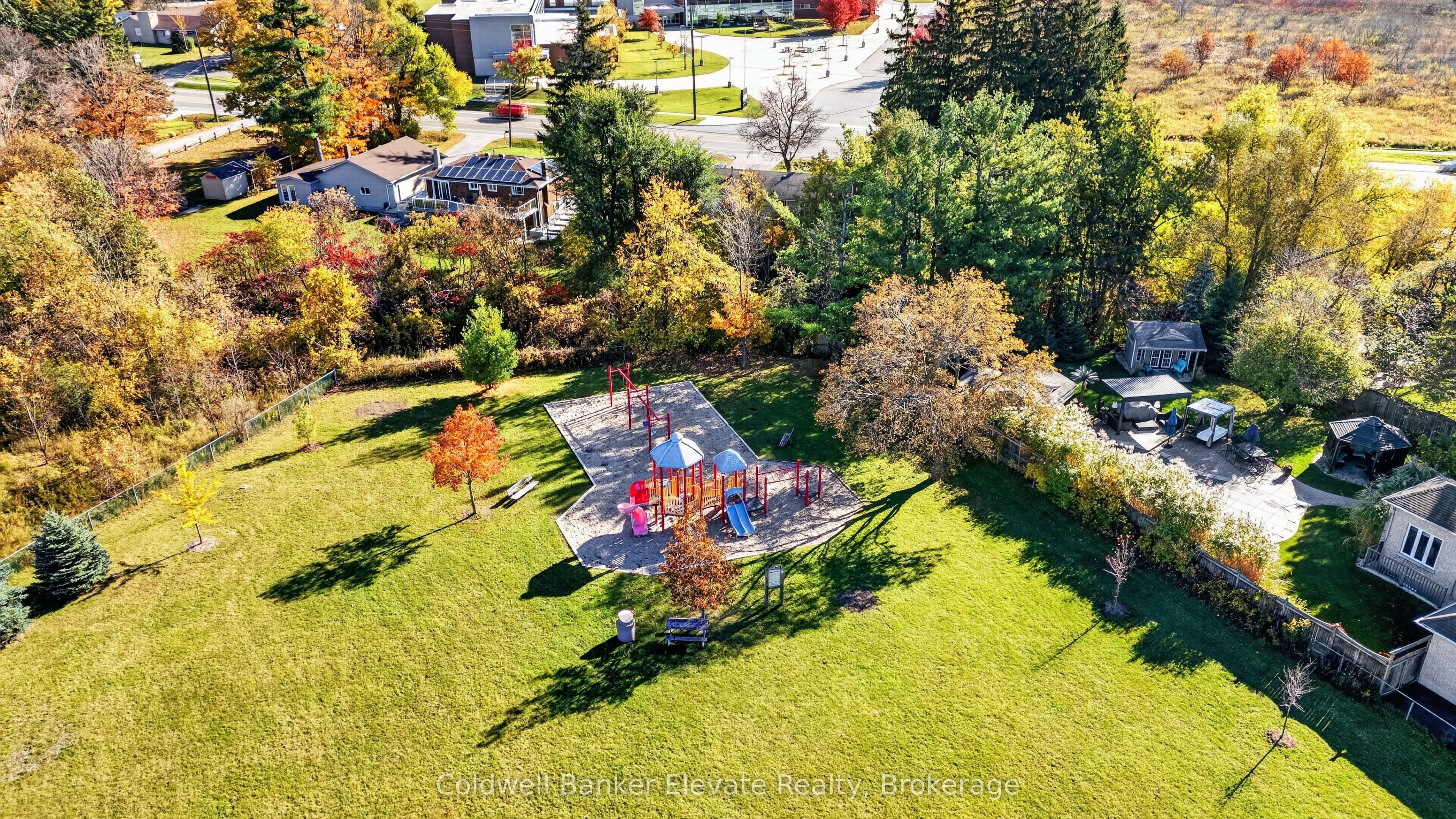 15 Nakiska Court Property Photo 49