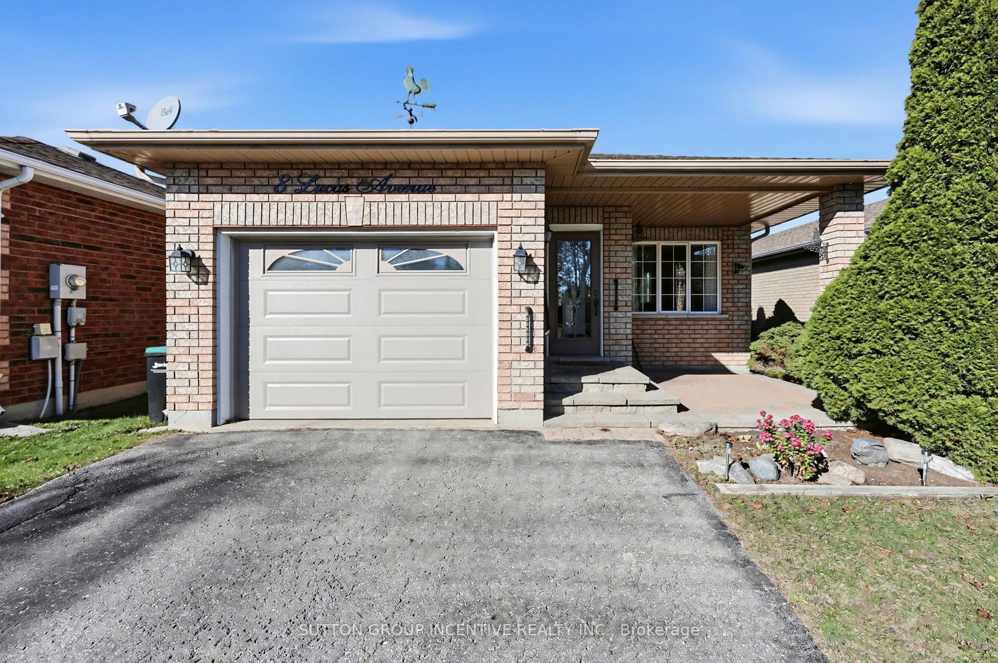 8 Lucas Avenue Property Photo 2