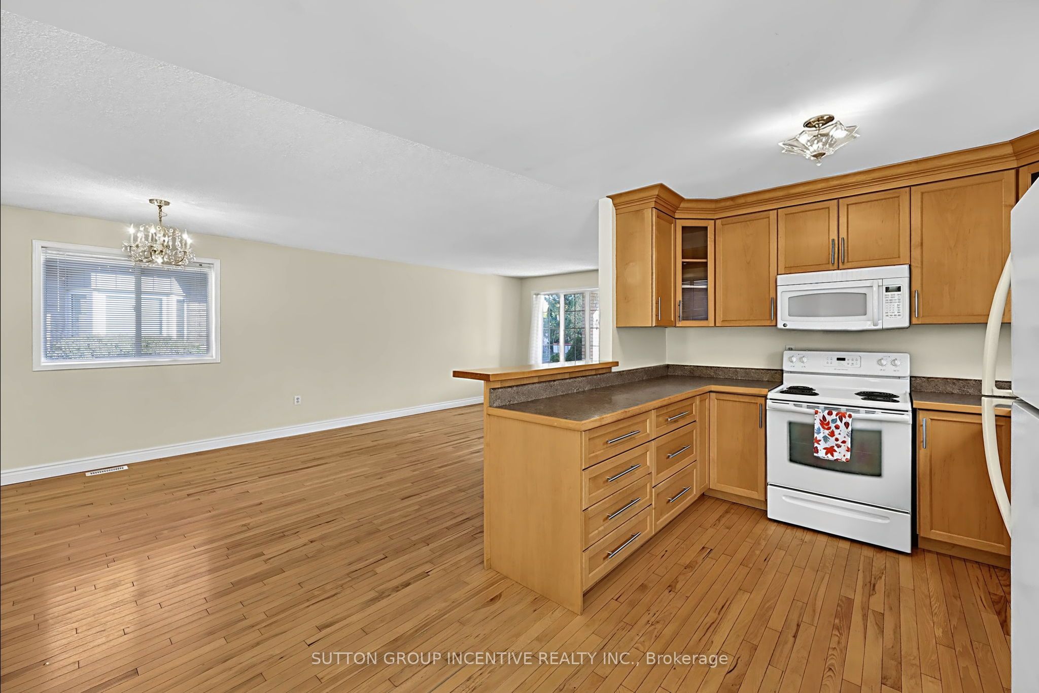 8 Lucas Avenue Property Photo 10