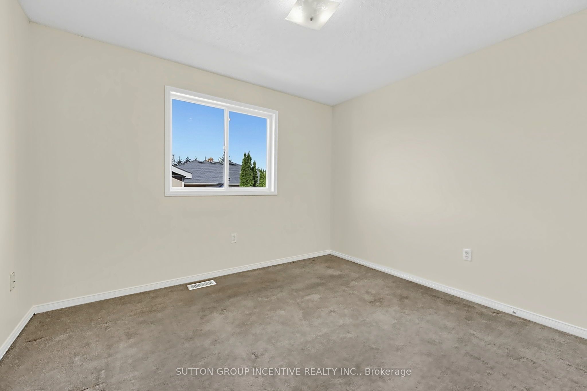 8 Lucas Avenue Property Photo 19
