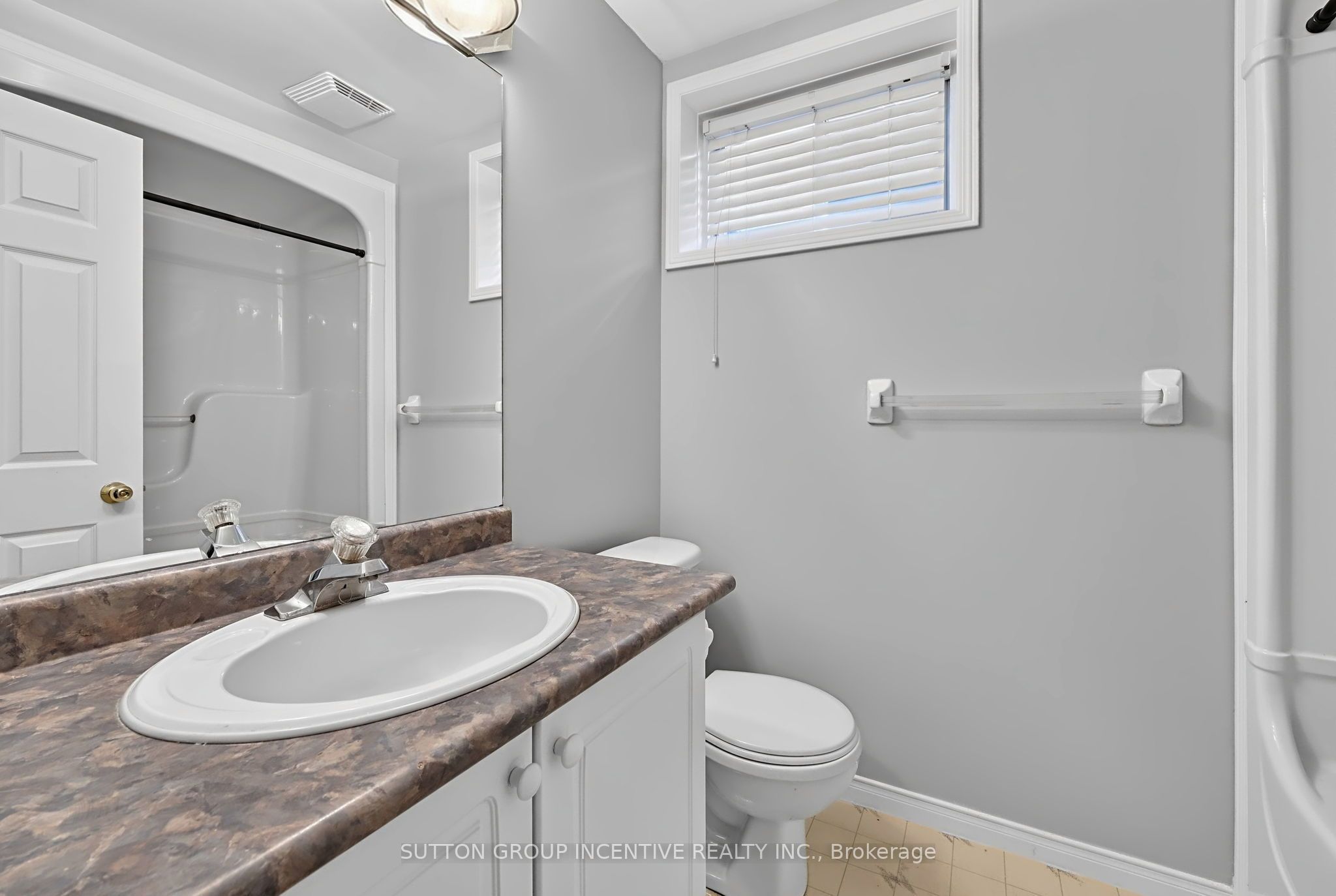 8 Lucas Avenue Property Photo 27