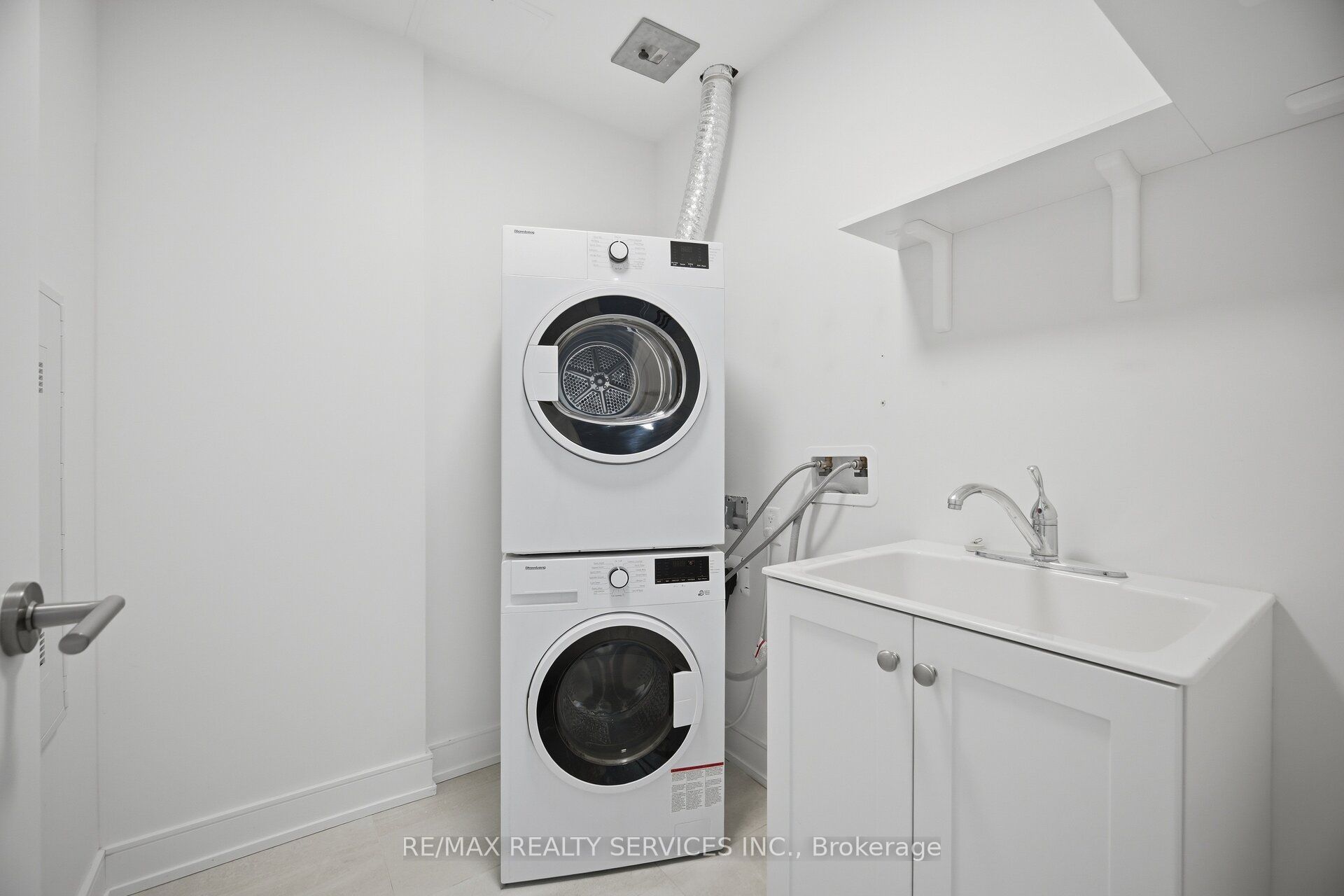 185 Dunlop Street E 620 Property Photo 26