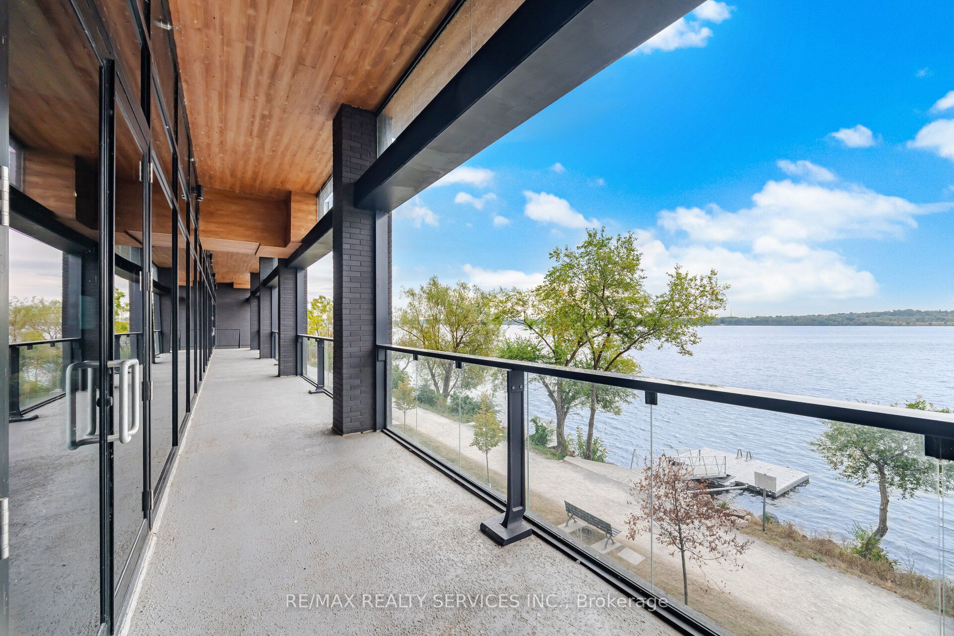185 Dunlop Street E 620 Property Photo 34