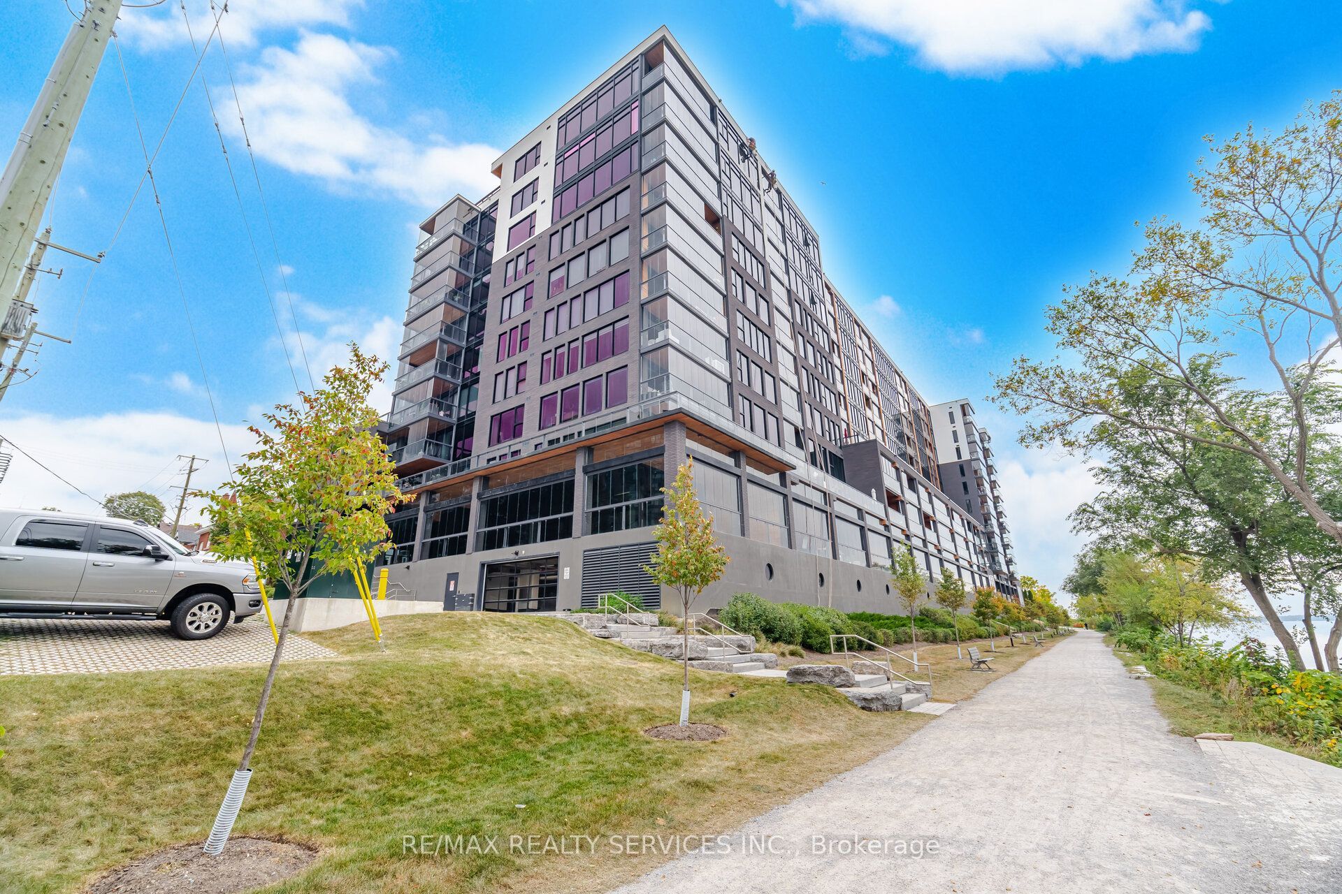 185 Dunlop Street E 620 Property Photo 48